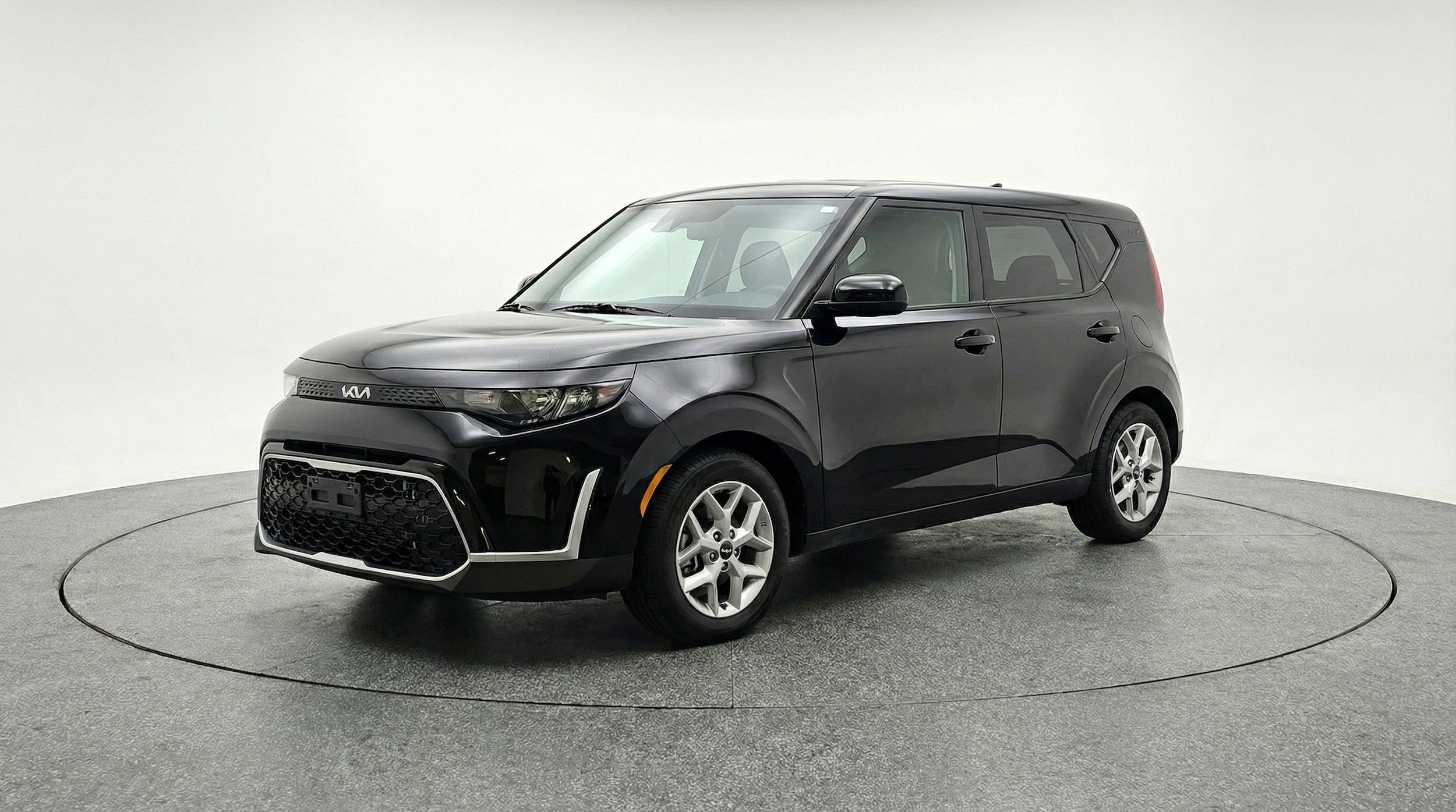 Thumbnail: 2025 Kia Soul - 3
