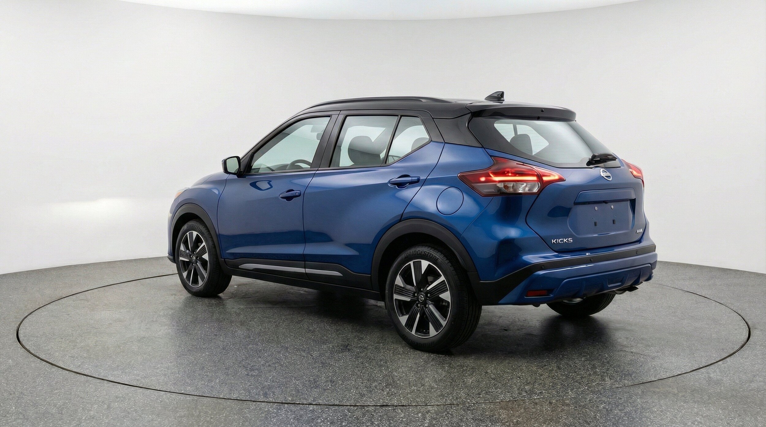 Thumbnail: 2026 Nissan Kicks - 6