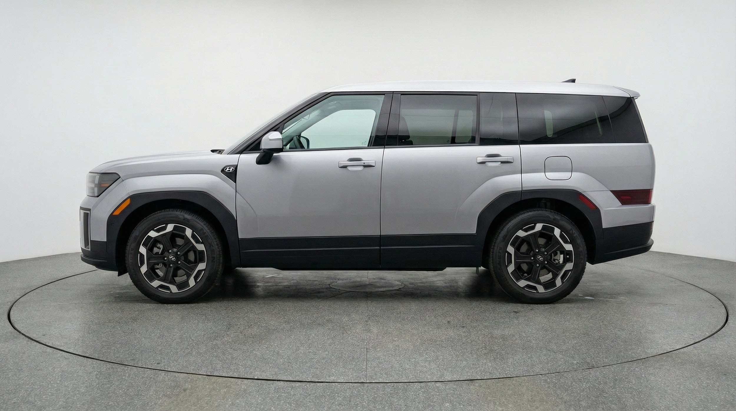 Thumbnail: 2026 Hyundai Santa Fe - 5