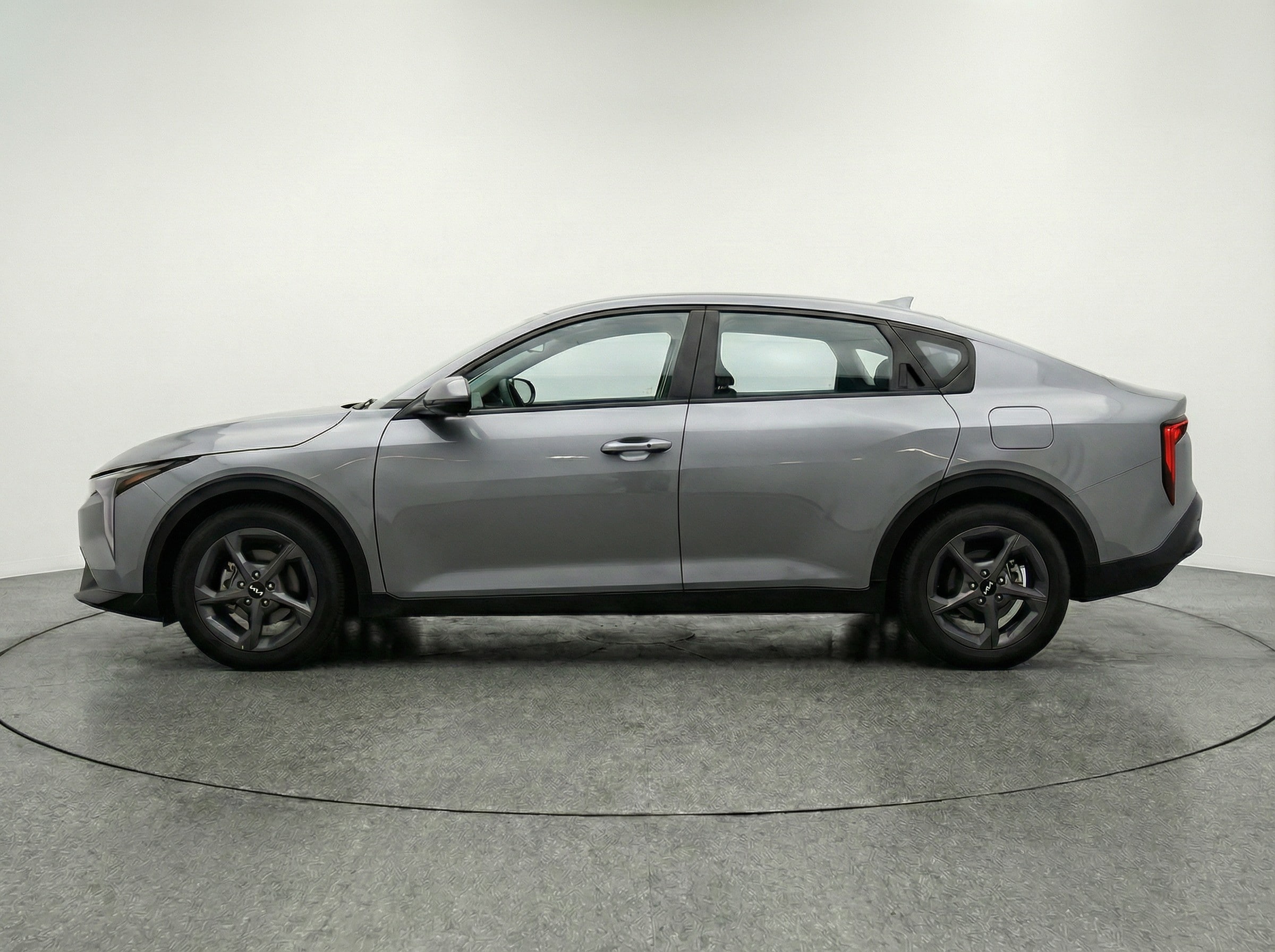 Thumbnail: 2025 Kia K4 - 4