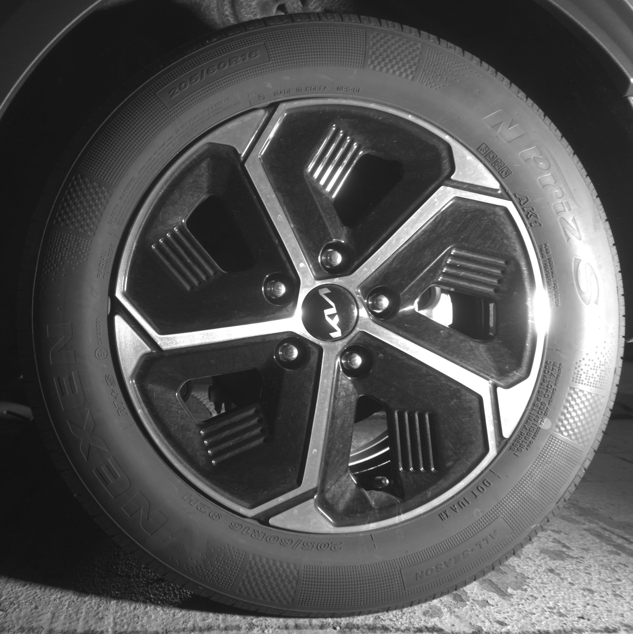 Thumbnail: 2026 Kia Niro - 14