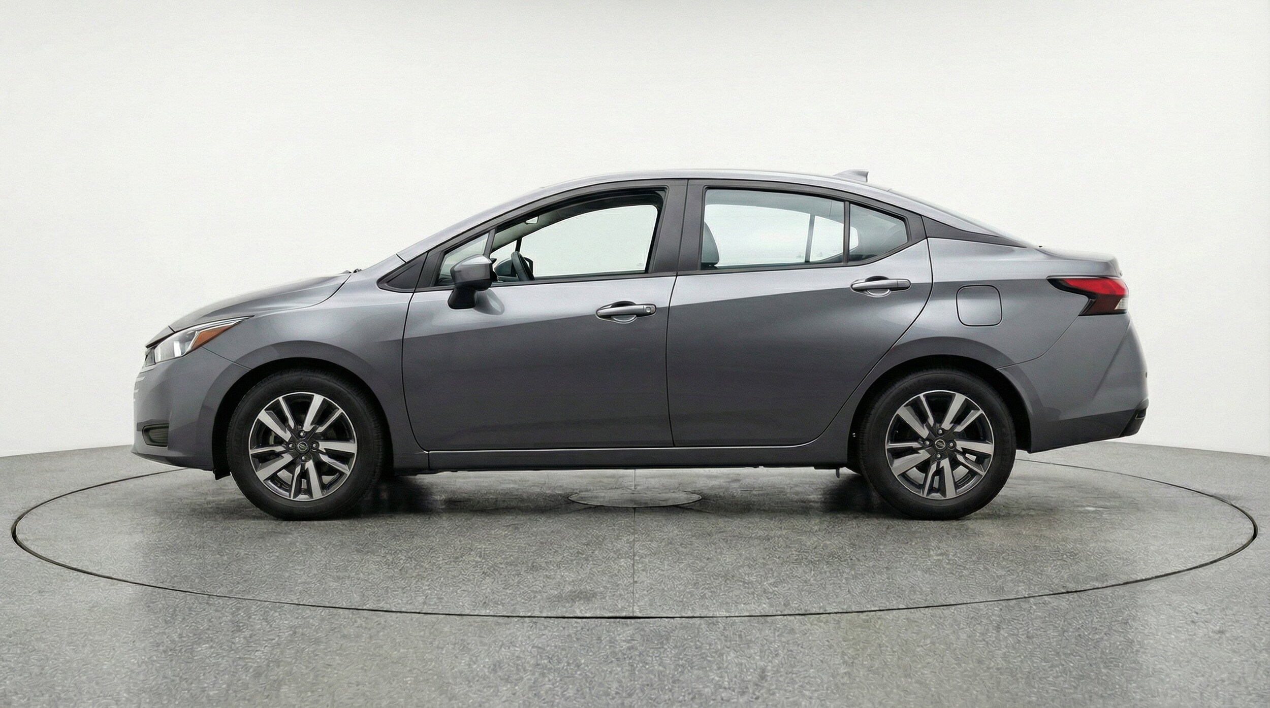 Thumbnail: 2025 Nissan Versa - 5
