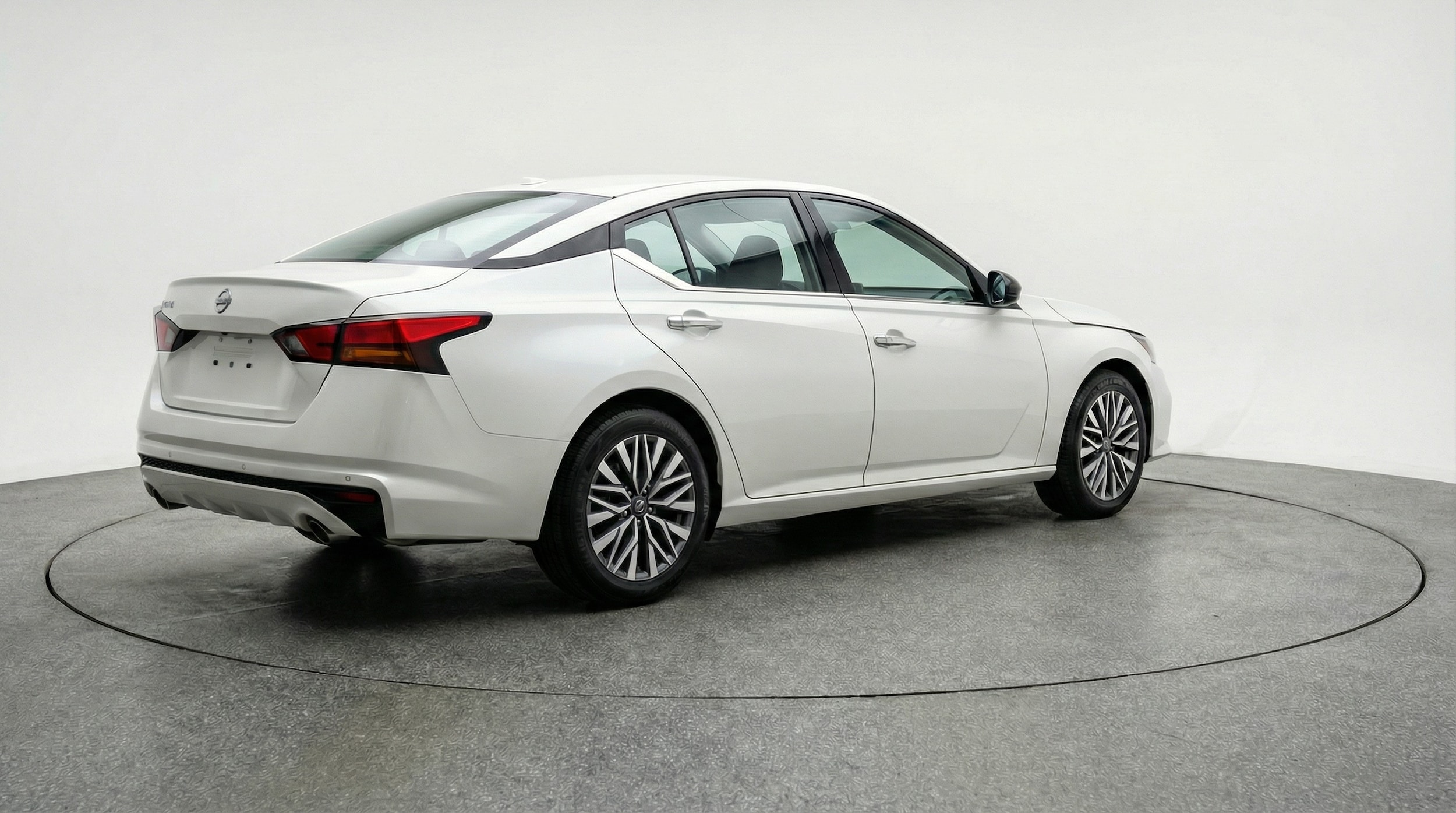 Thumbnail: 2025 Nissan Altima - 7