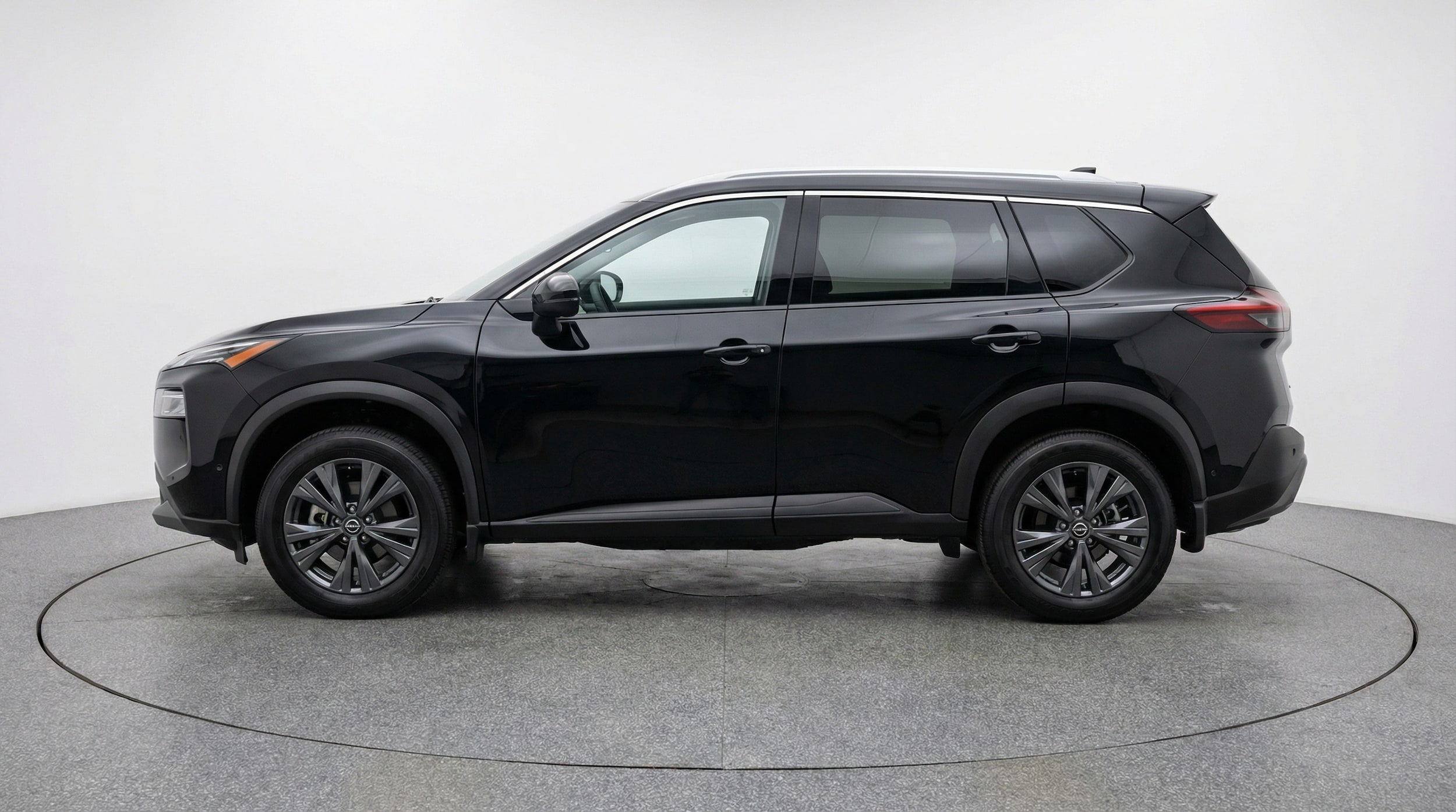 Thumbnail: 2025 Nissan Rogue - 4