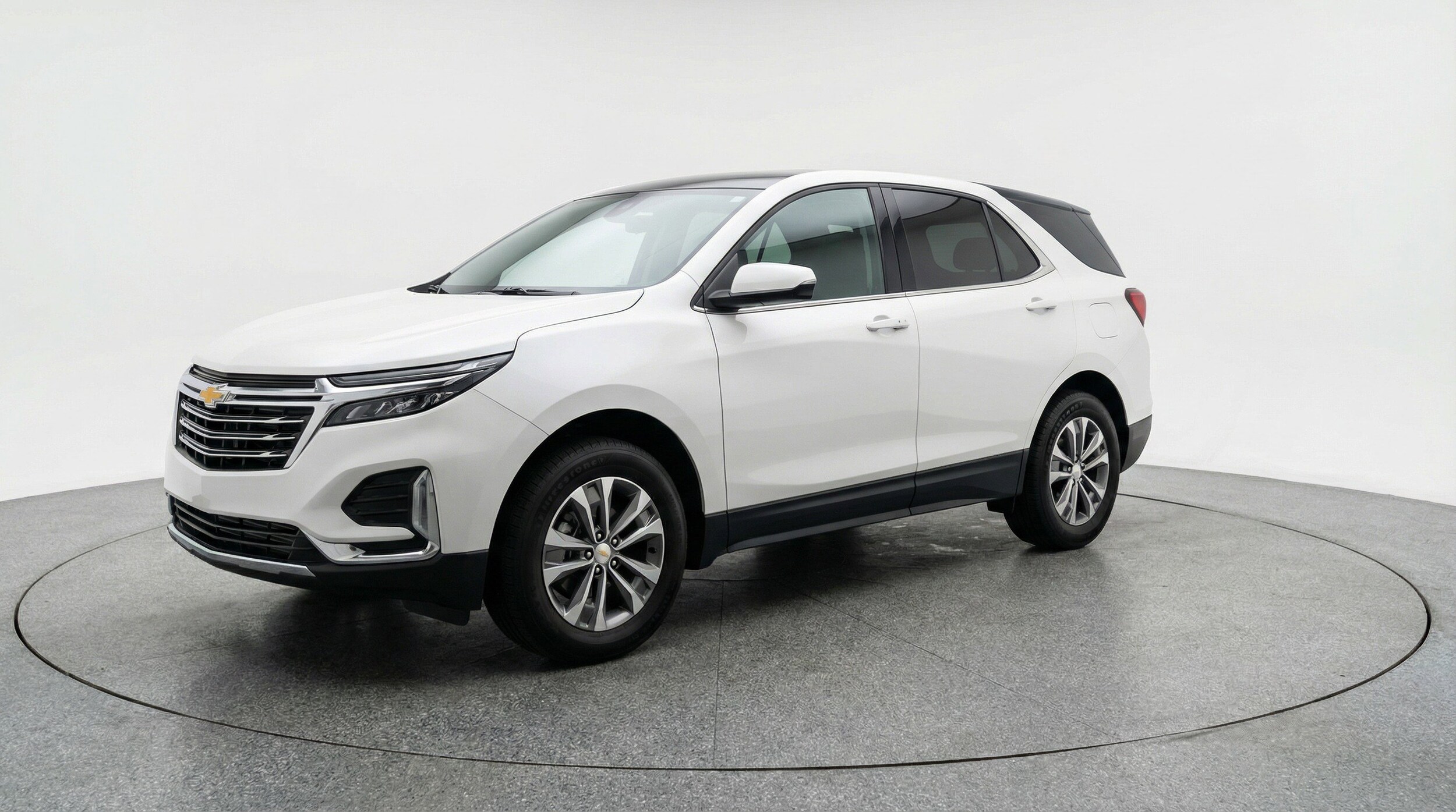 Thumbnail: 2025 Chevrolet Equinox - 3