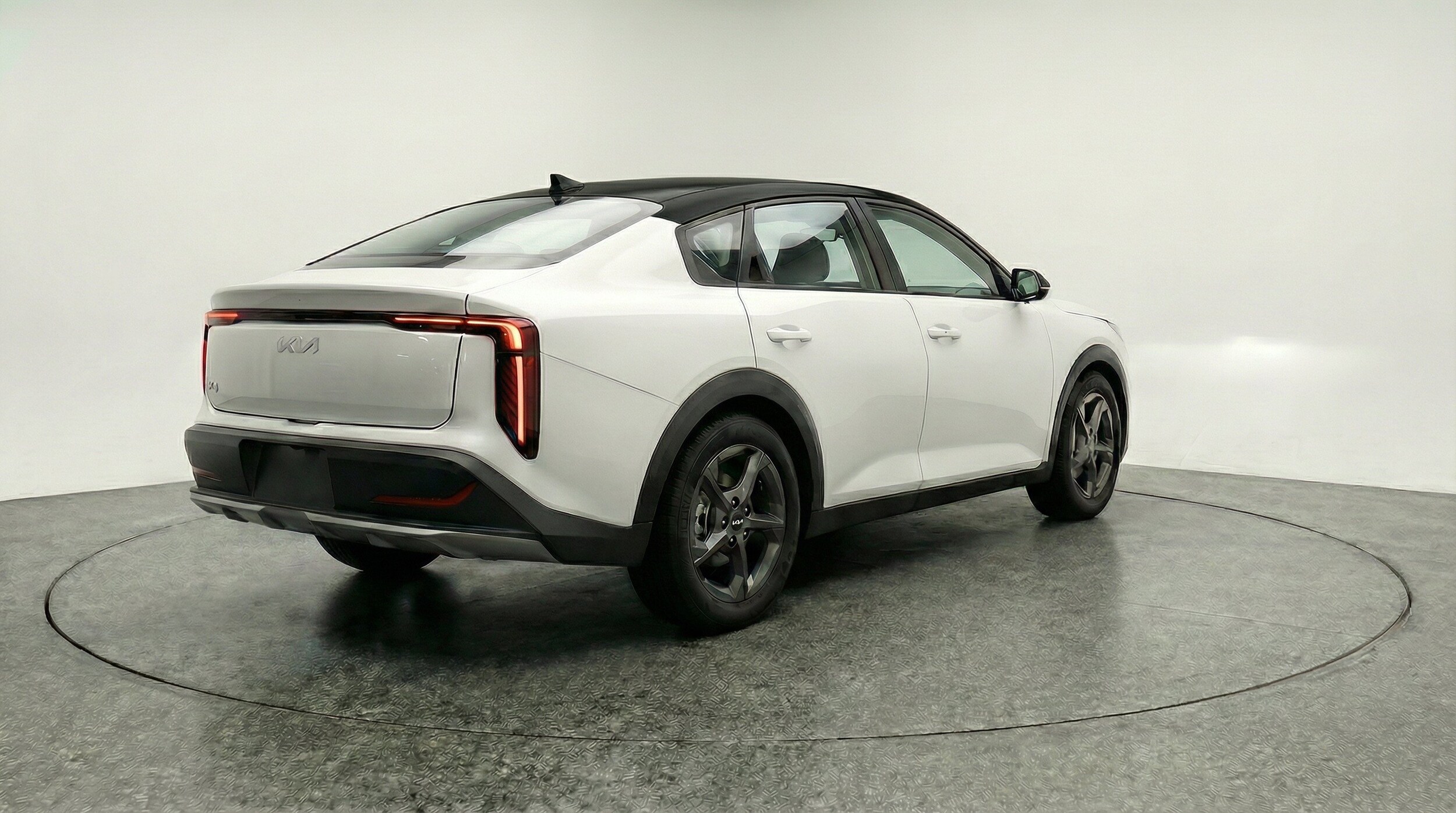 Thumbnail: 2026 Kia K4 - 9