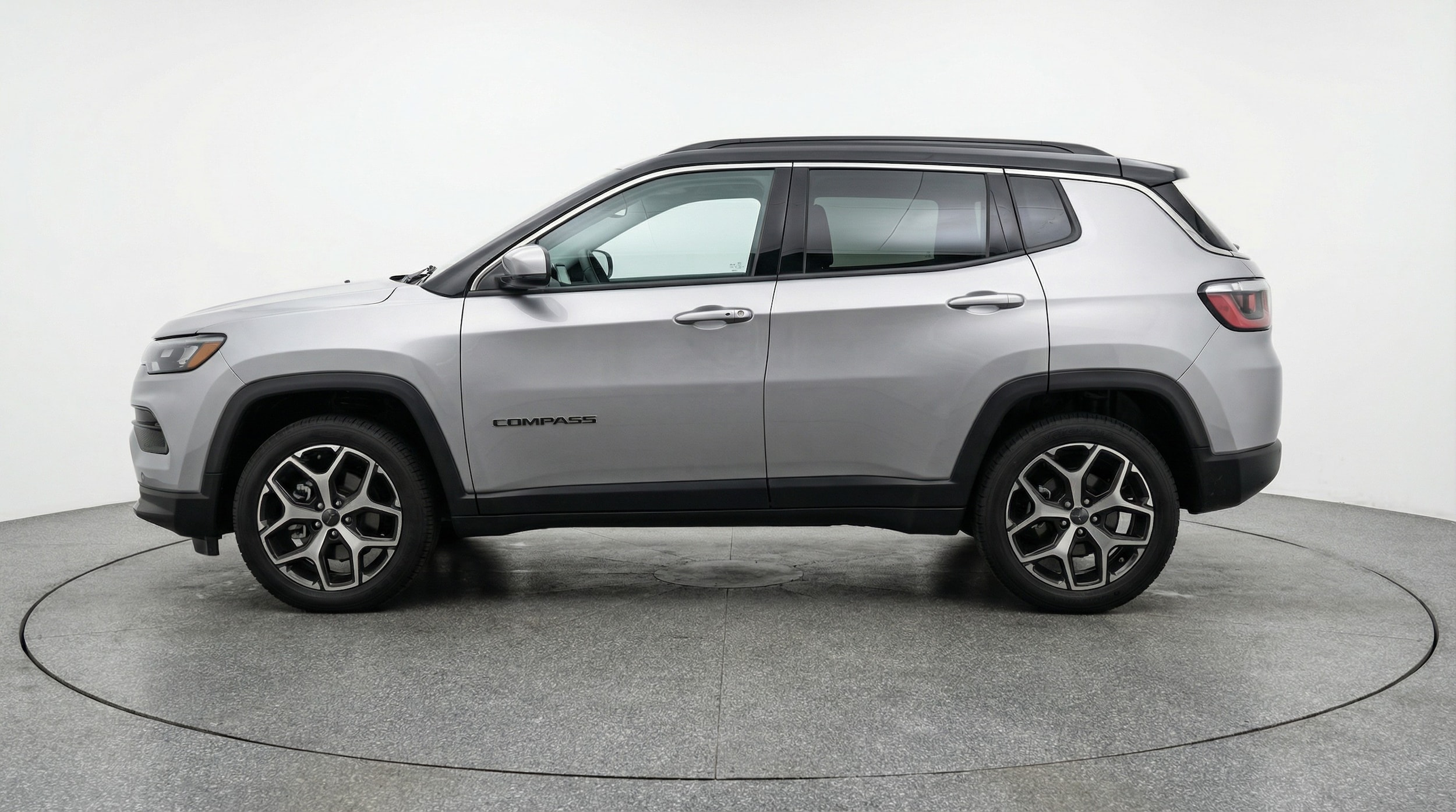 Thumbnail: 2025 Jeep Compass - 4
