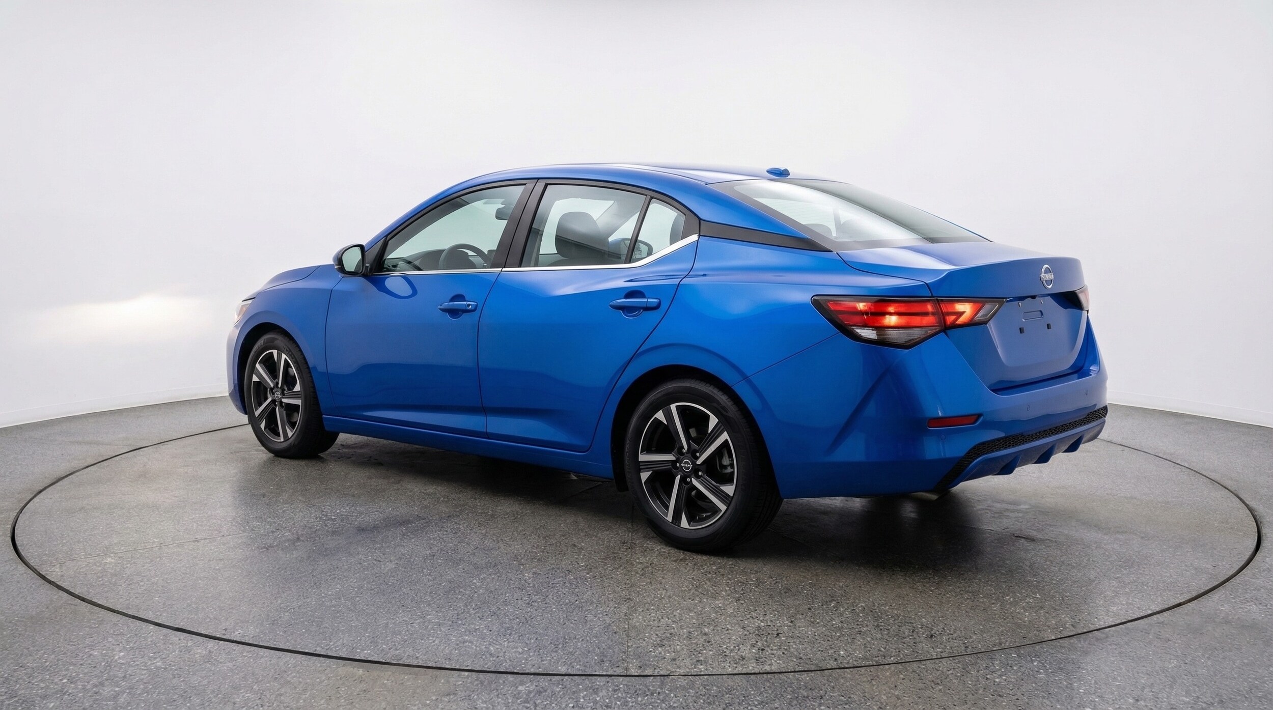 Thumbnail: 2025 Nissan Sentra - 5