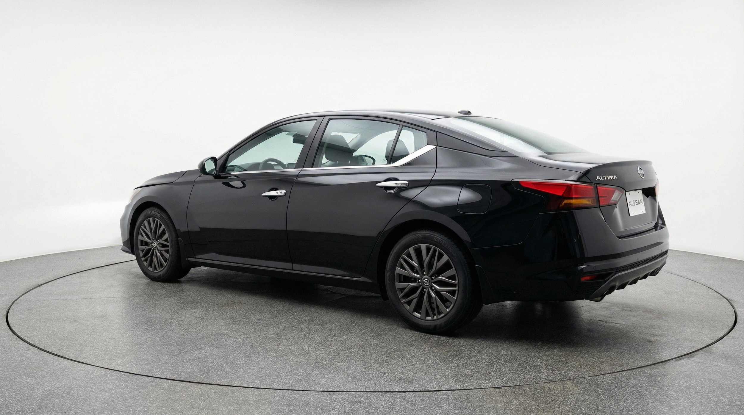 Thumbnail: 2025 Nissan Altima - 6