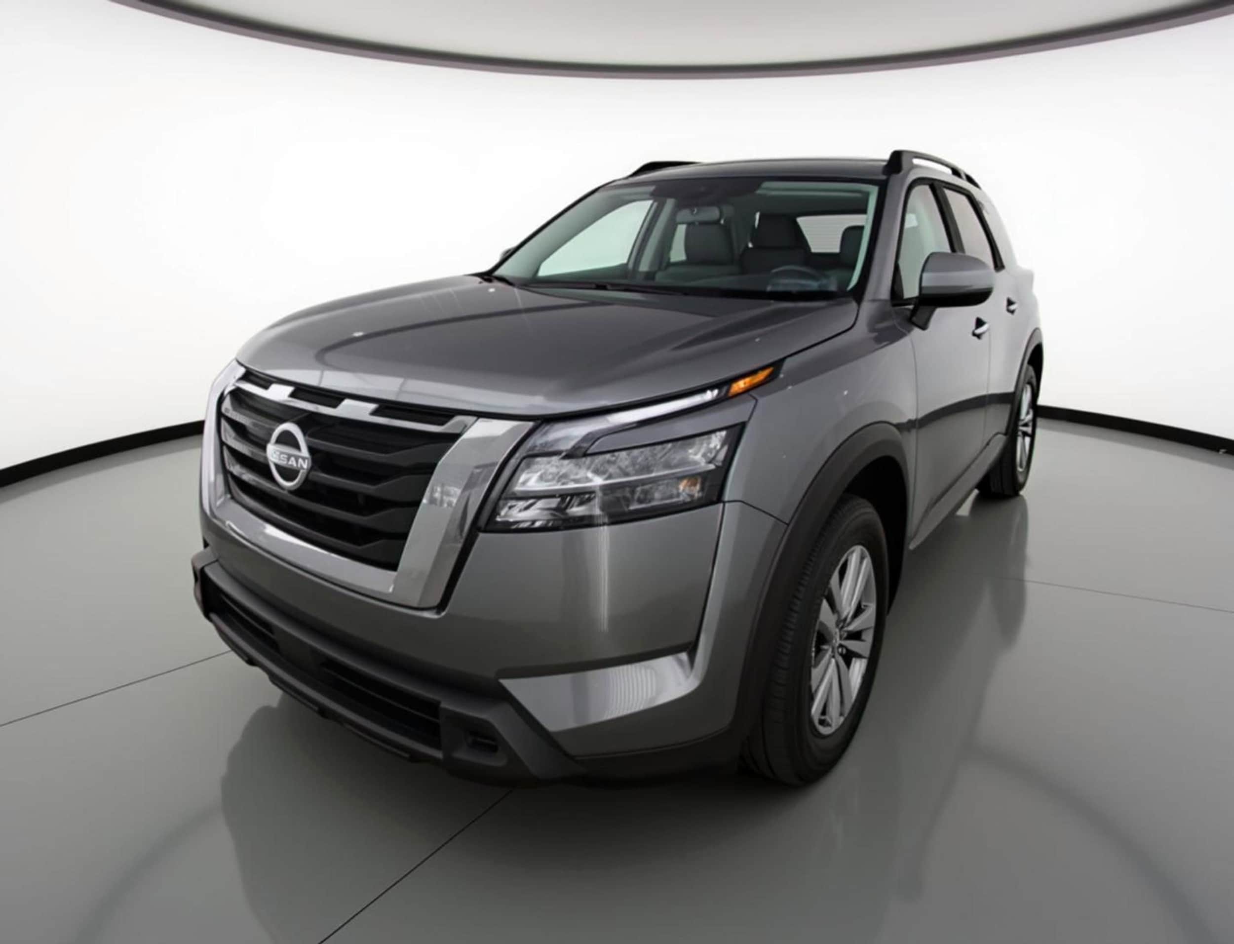 Thumbnail: 2025 Nissan Pathfinder - 3