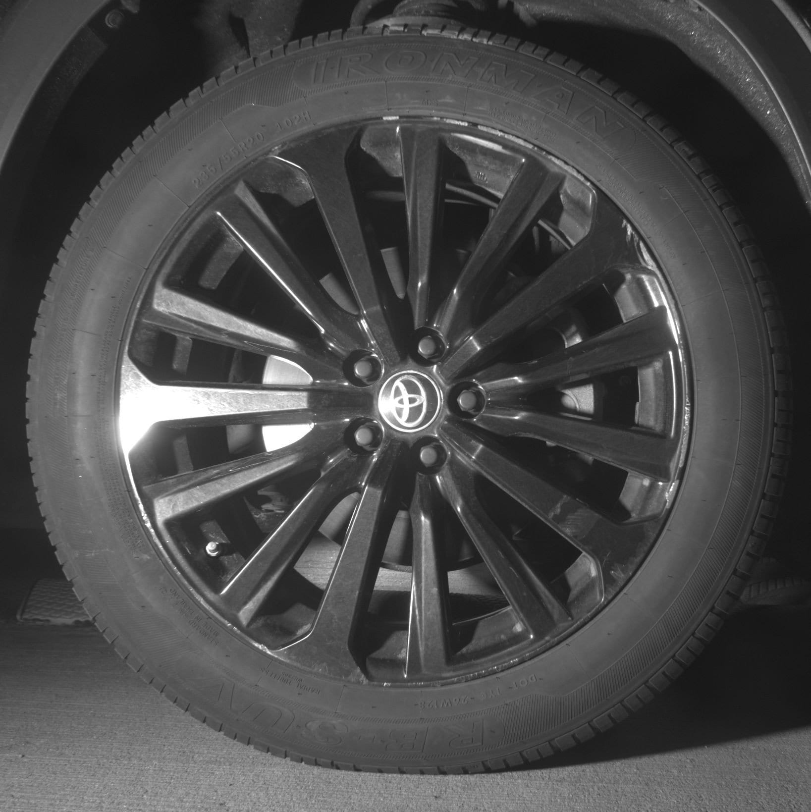 Thumbnail: 2024 Toyota Highlander - 13