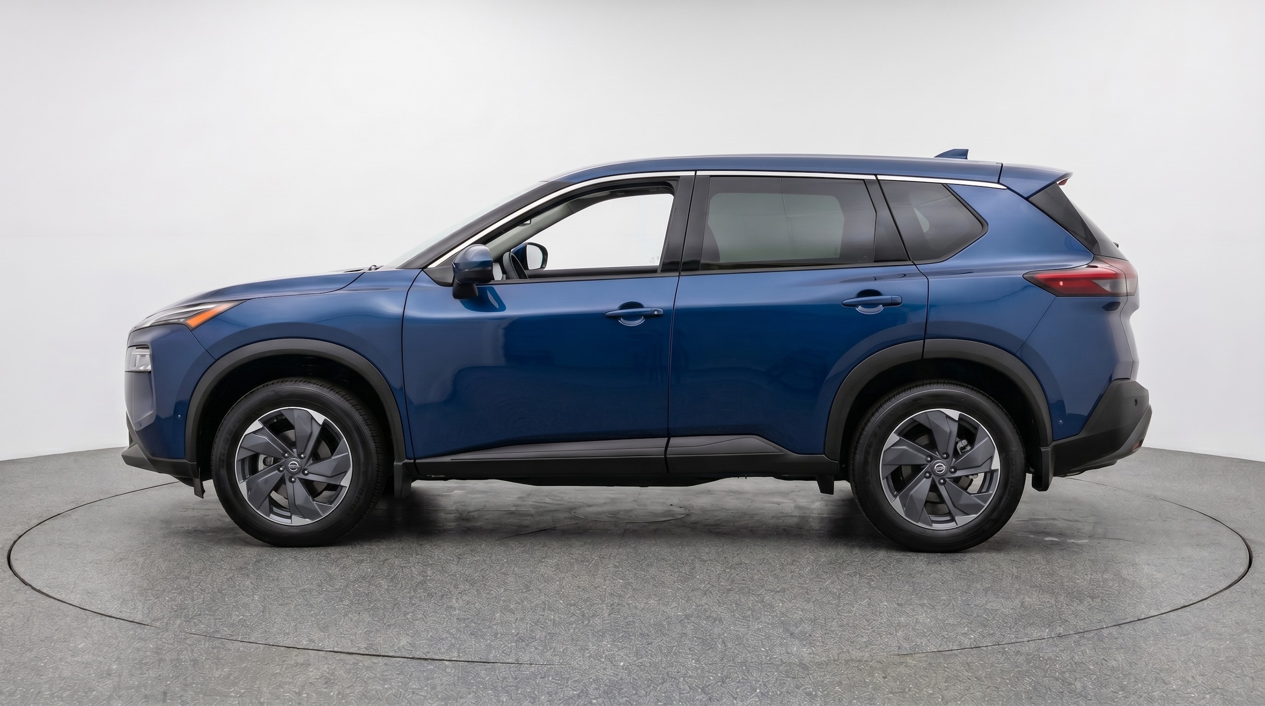 Thumbnail: 2025 Nissan Rogue - 4
