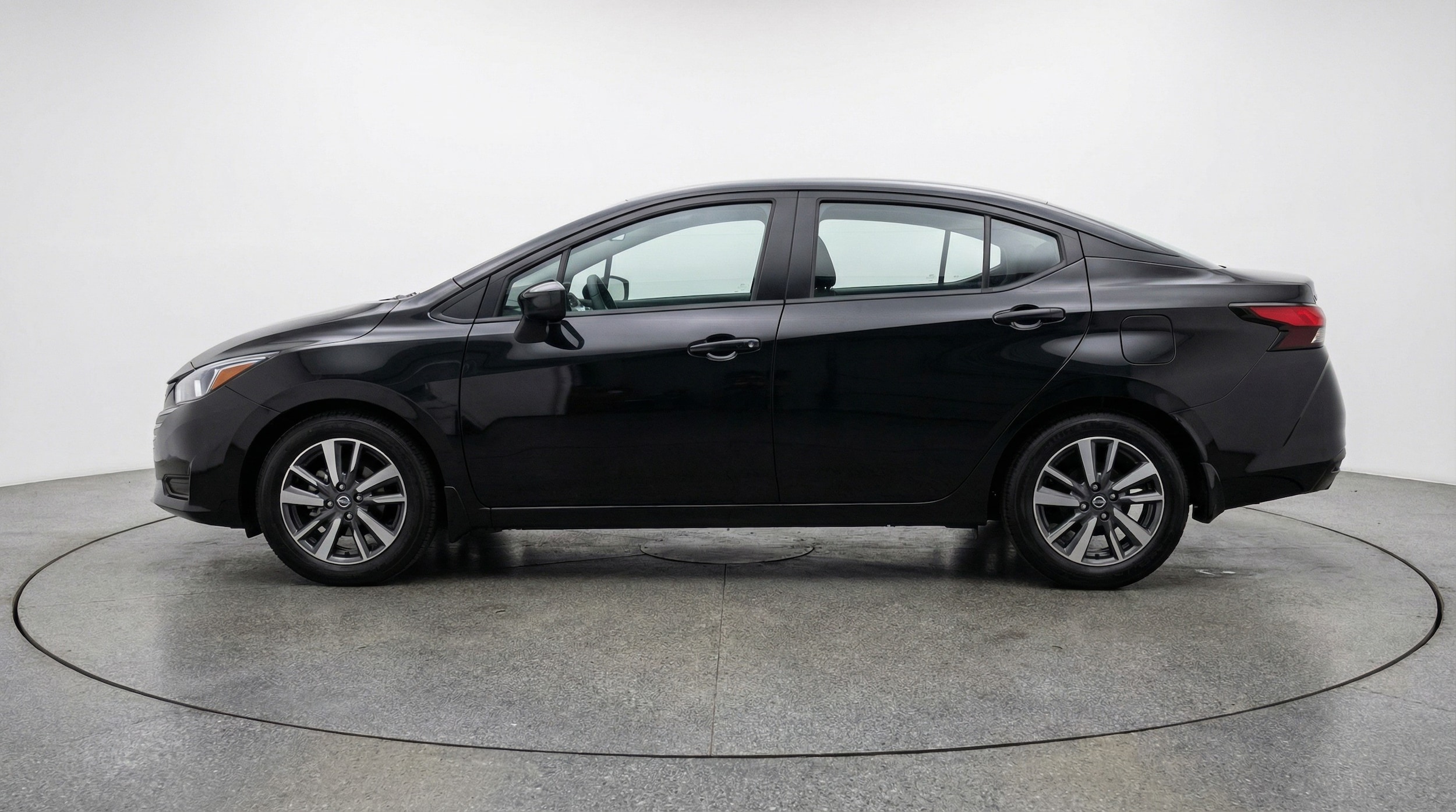 Thumbnail: 2025 Nissan Versa - 4