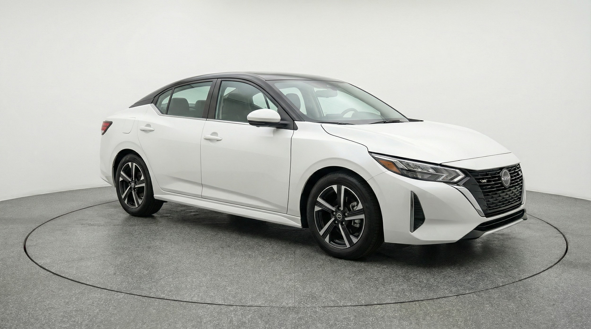 Thumbnail: 2025 Nissan Sentra - 1