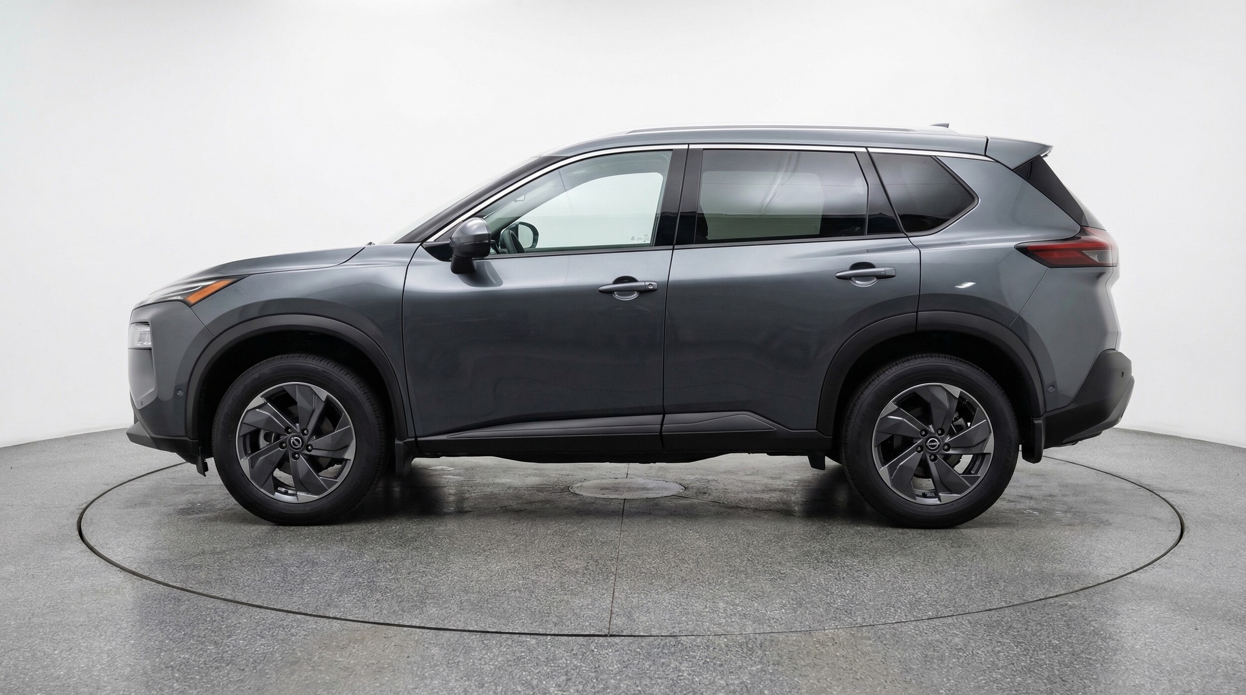 Thumbnail: 2025 Nissan Rogue - 4