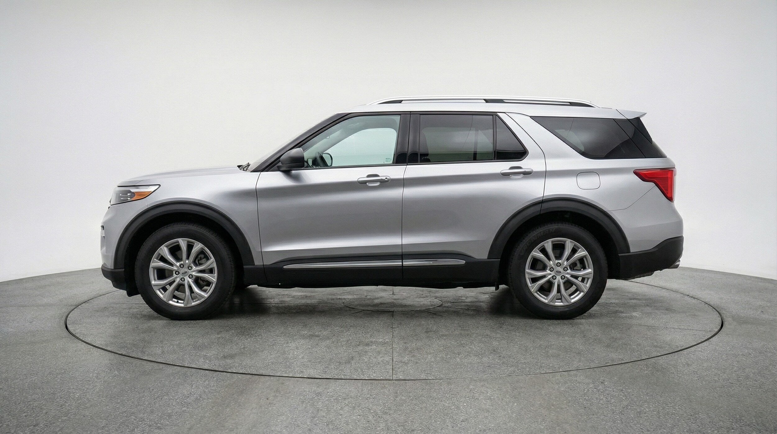 Thumbnail: 2024 Ford Explorer - 4
