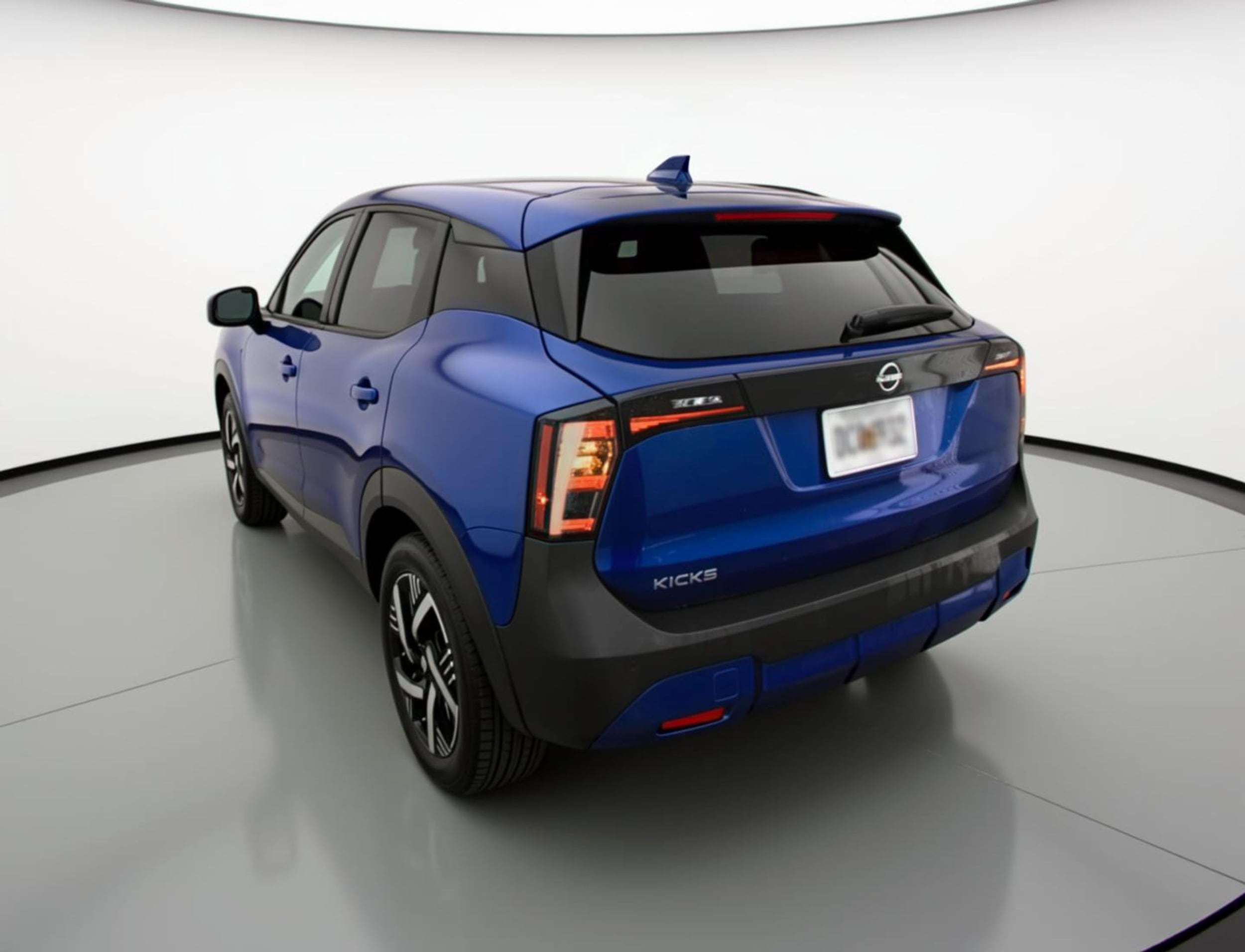 Thumbnail: 2025 Nissan Kicks - 5