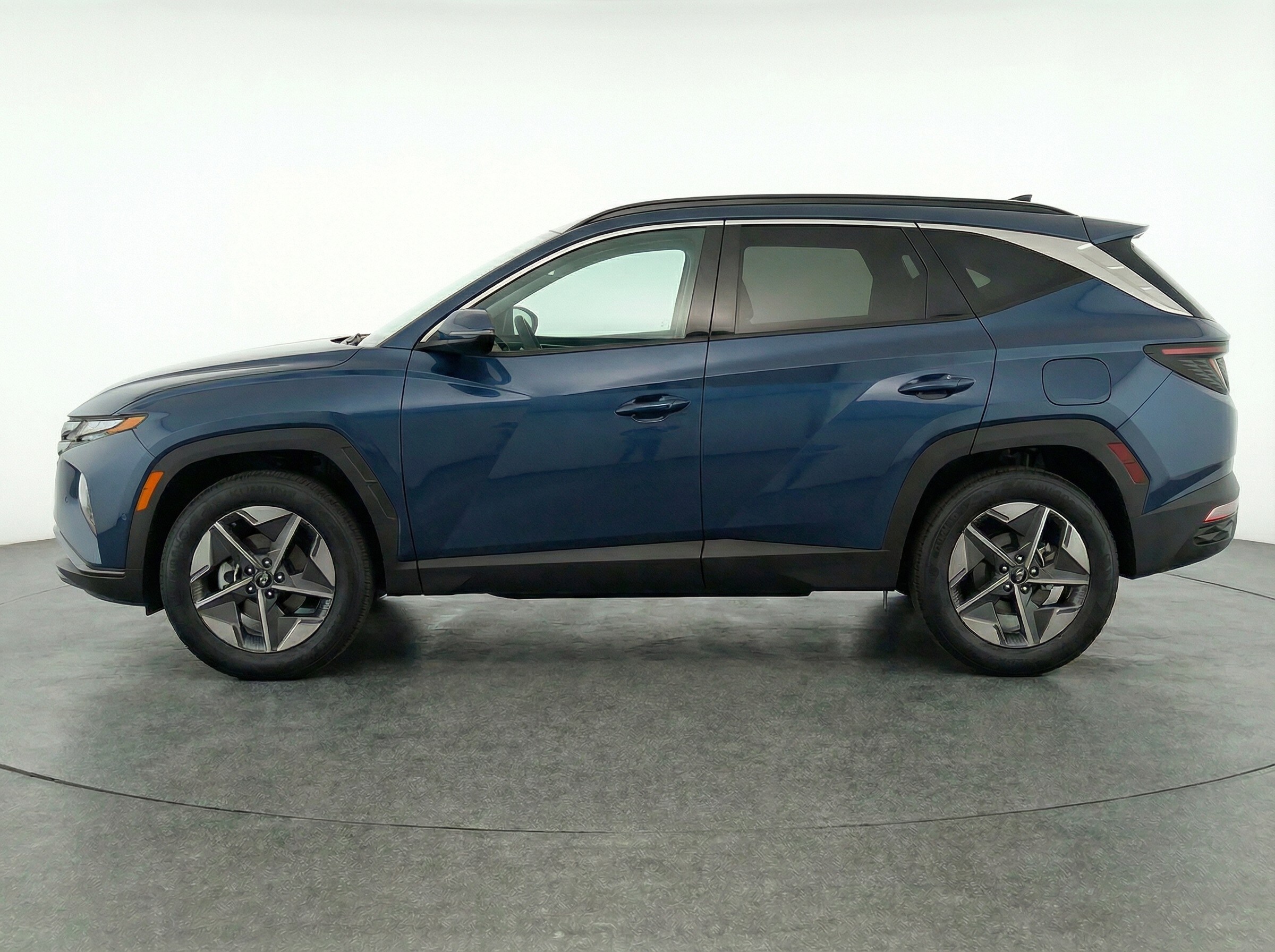 Thumbnail: 2025 Hyundai Tucson - 4