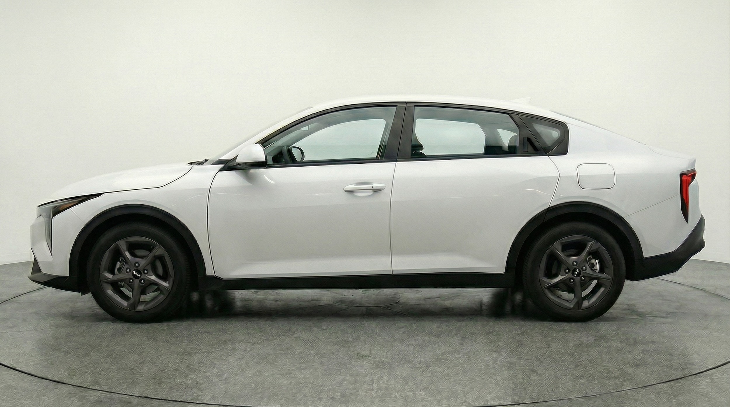 Thumbnail: 2025 Kia K4 - 4