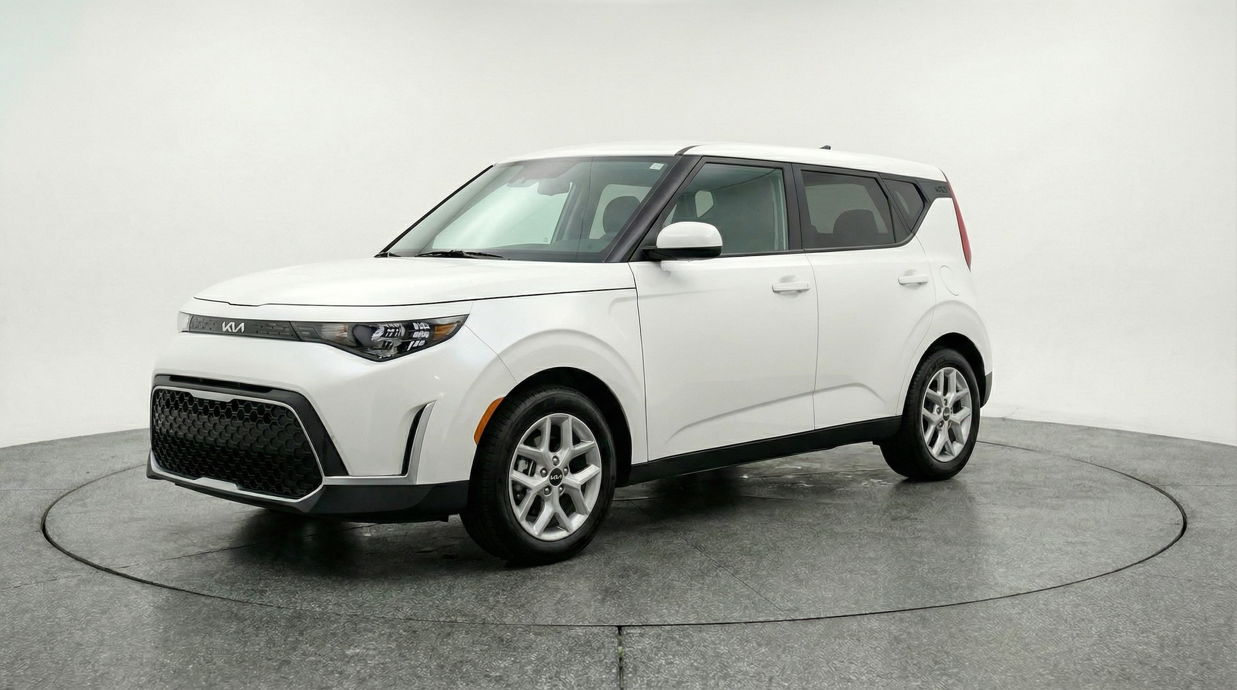 Thumbnail: 2025 Kia Soul - 3