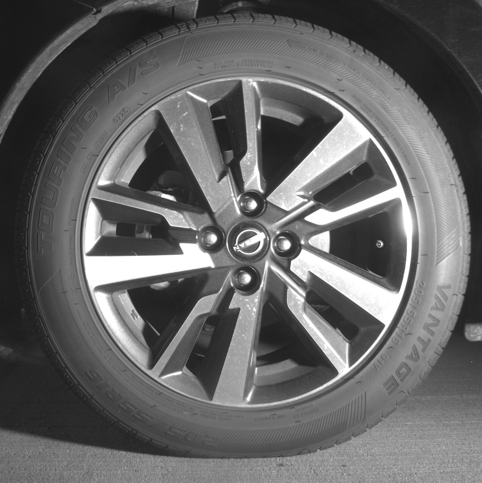 Thumbnail: 2025 Nissan Versa - 9
