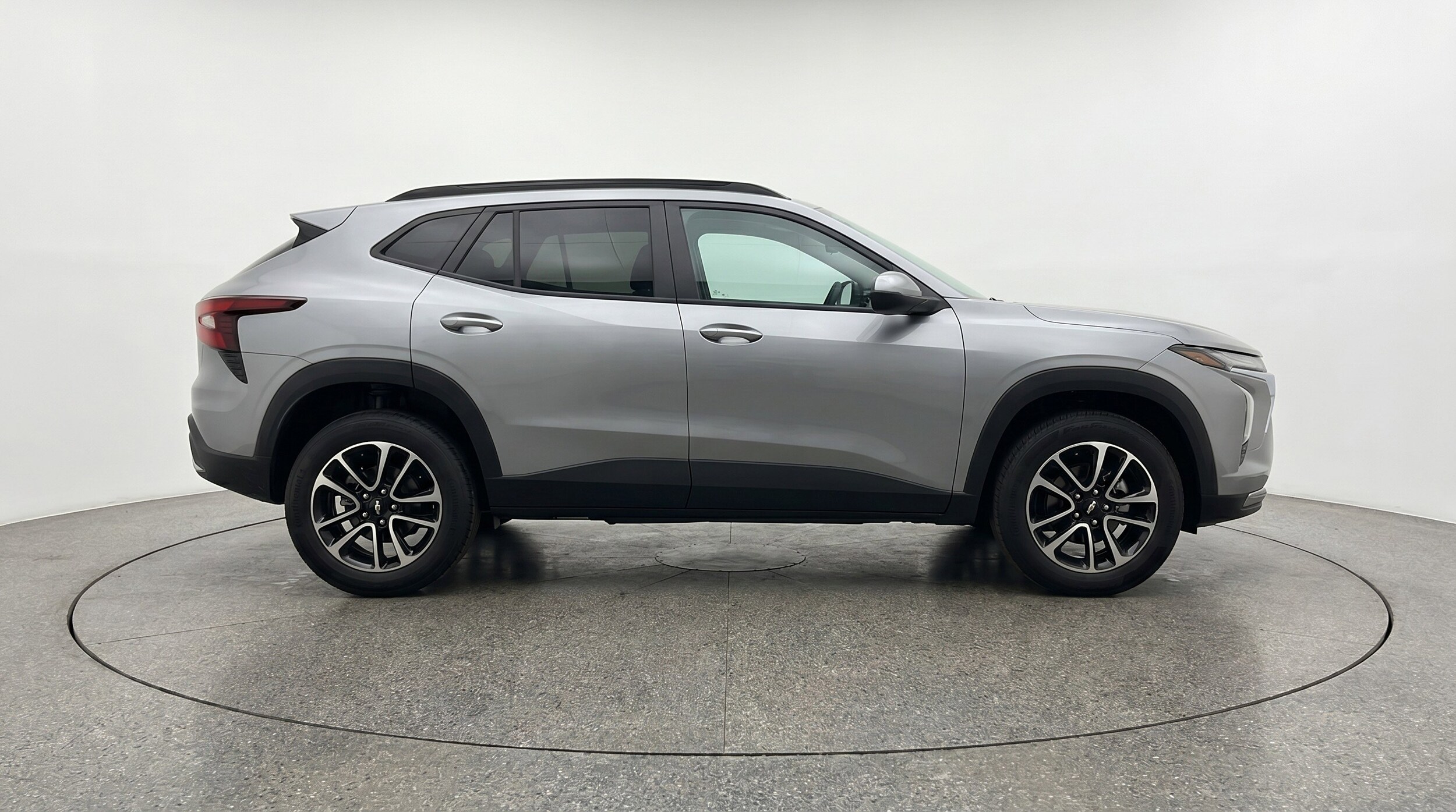 Thumbnail: 2025 Chevrolet TrailBlazer - 11