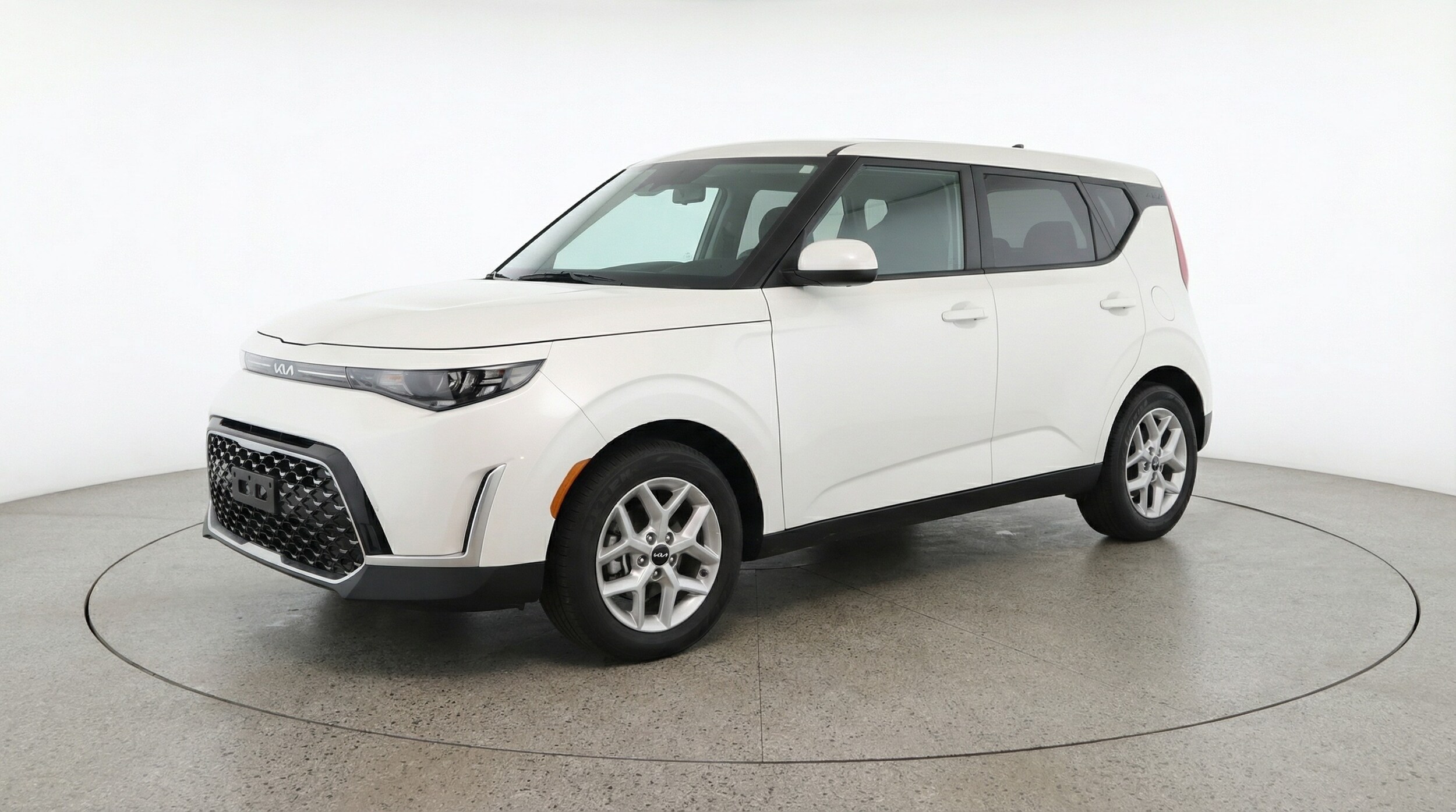 Thumbnail: 2025 Kia Soul - 3
