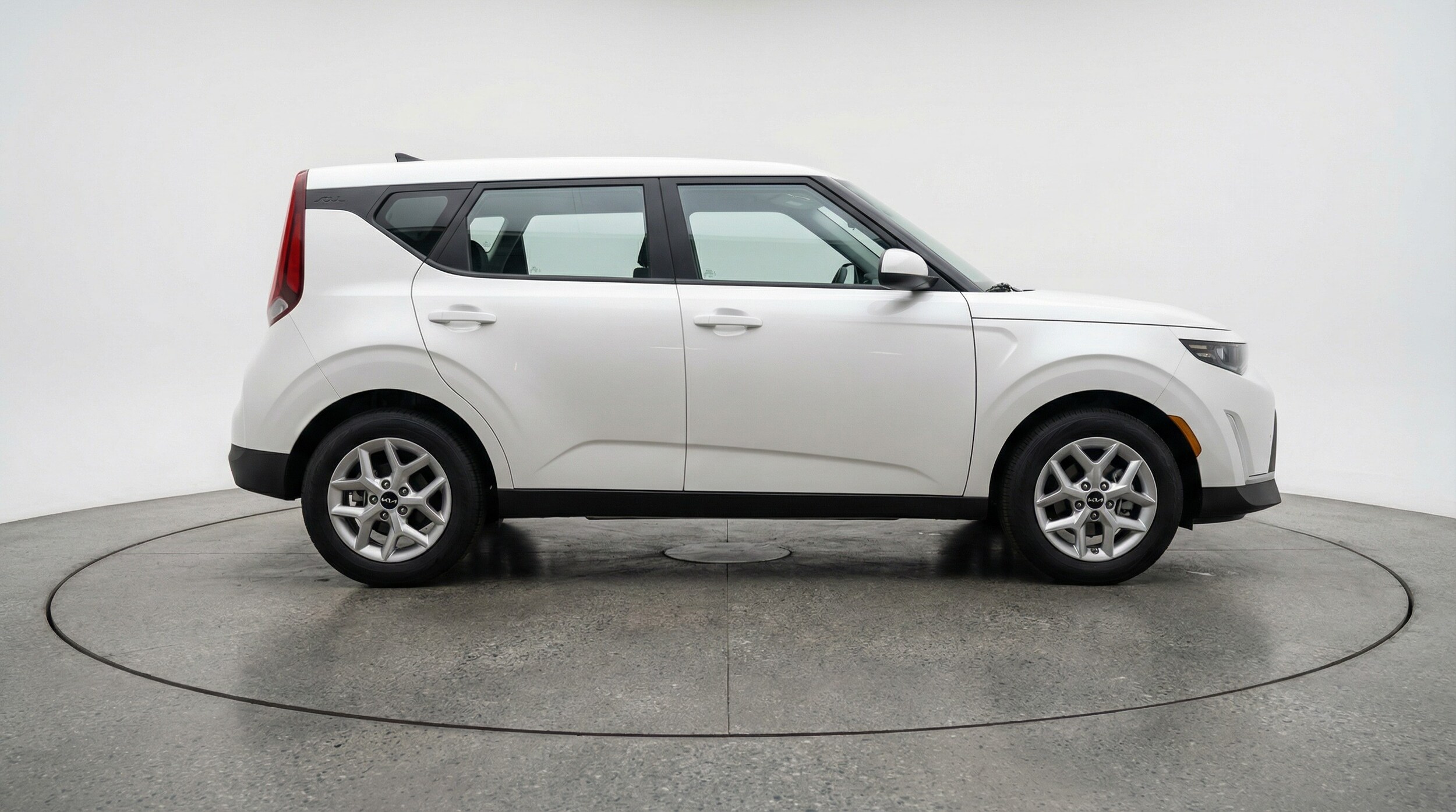 Thumbnail: 2025 Kia Soul - 8