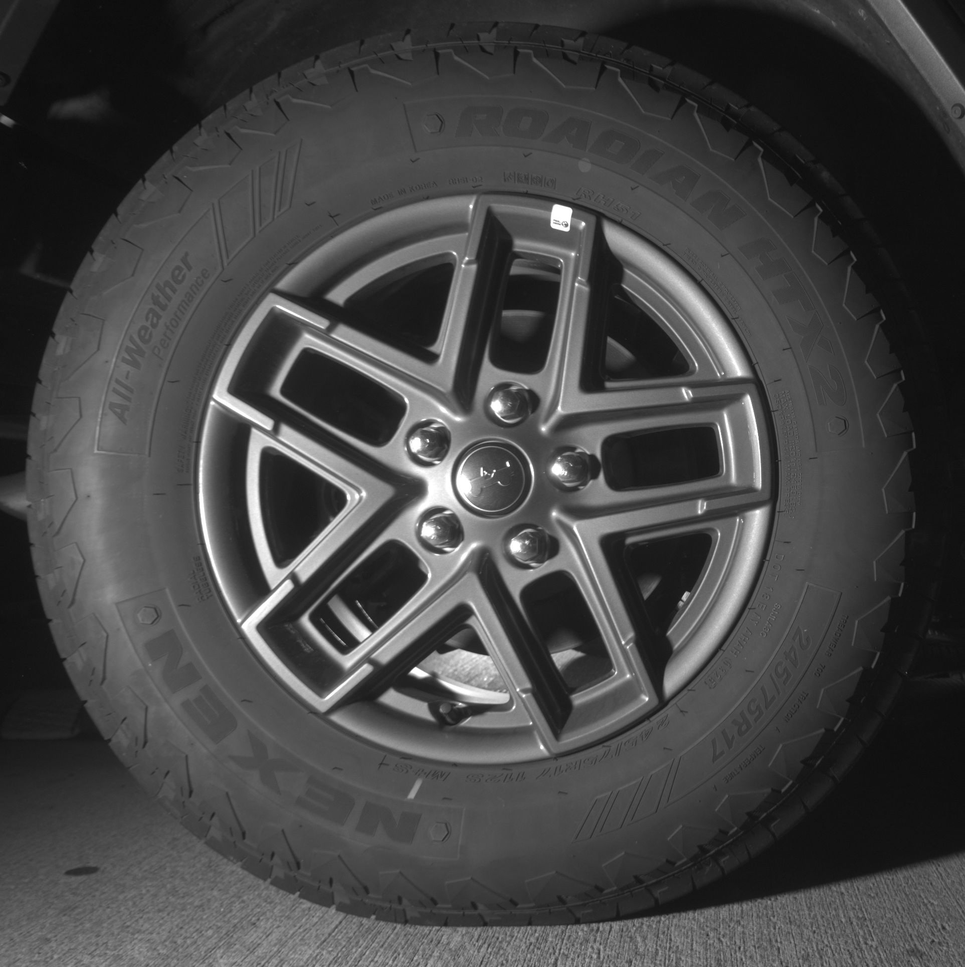 Thumbnail: 2025 Jeep Wrangler - 12