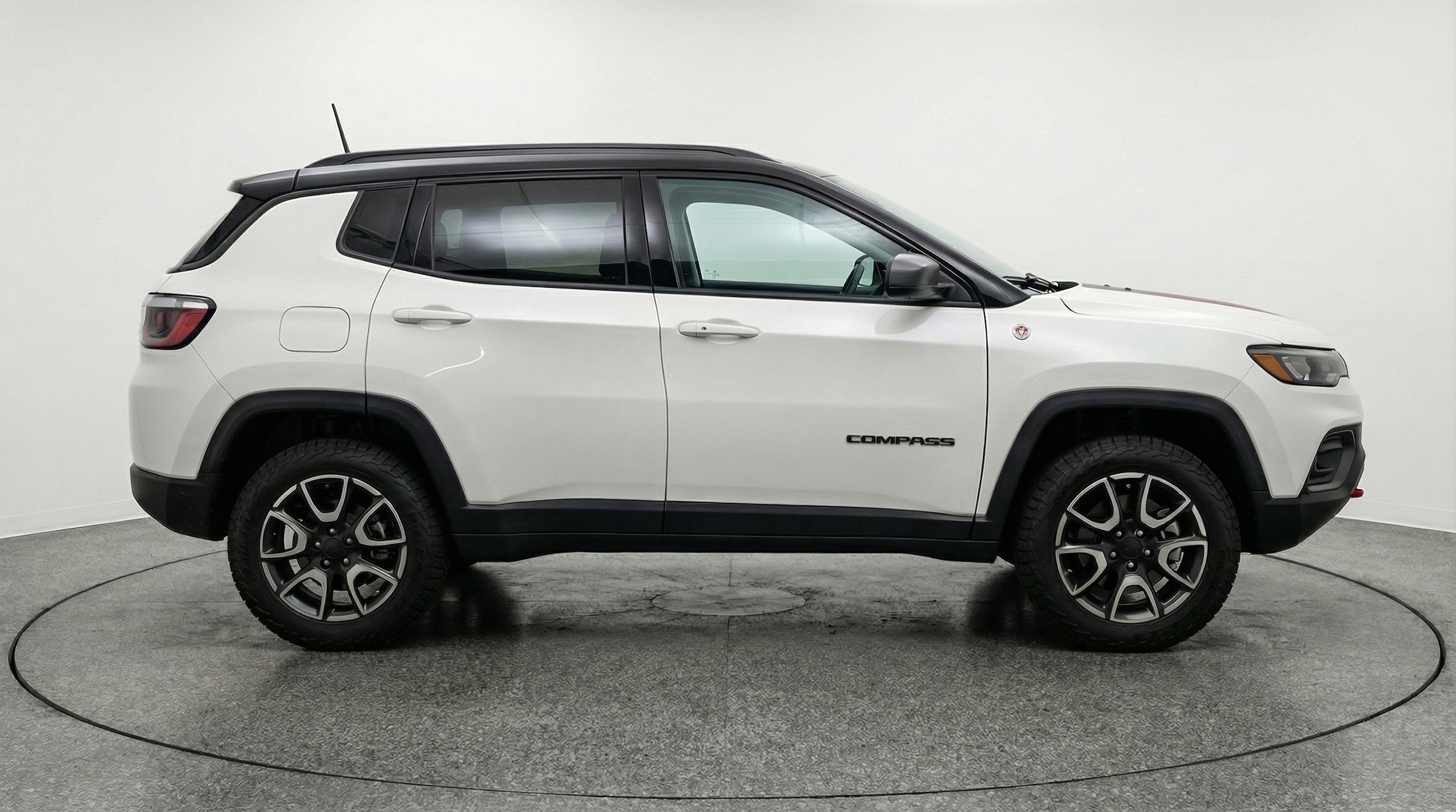 Thumbnail: 2025 Jeep Compass - 11