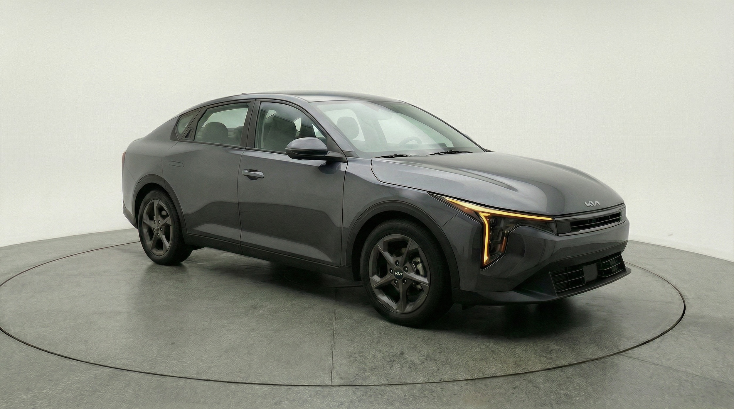 Thumbnail: 2025 Kia K4 - 1