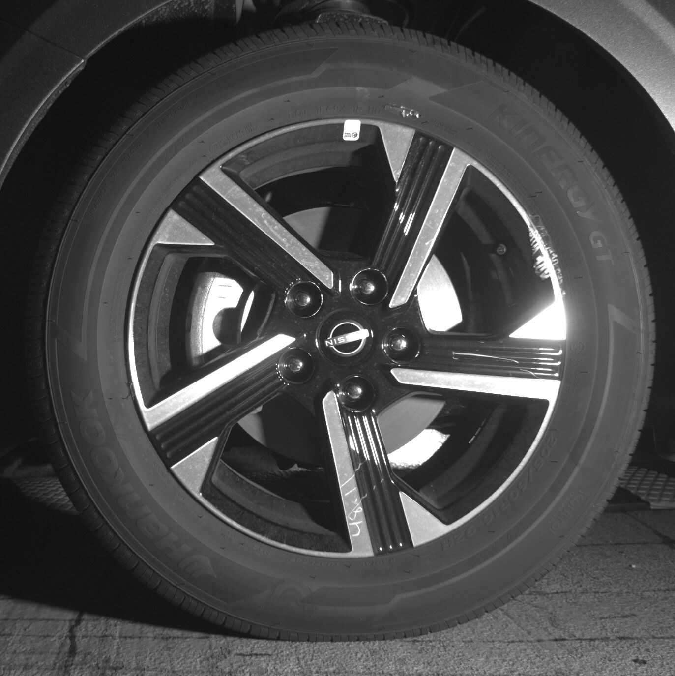 Thumbnail: 2025 Nissan Sentra - 9