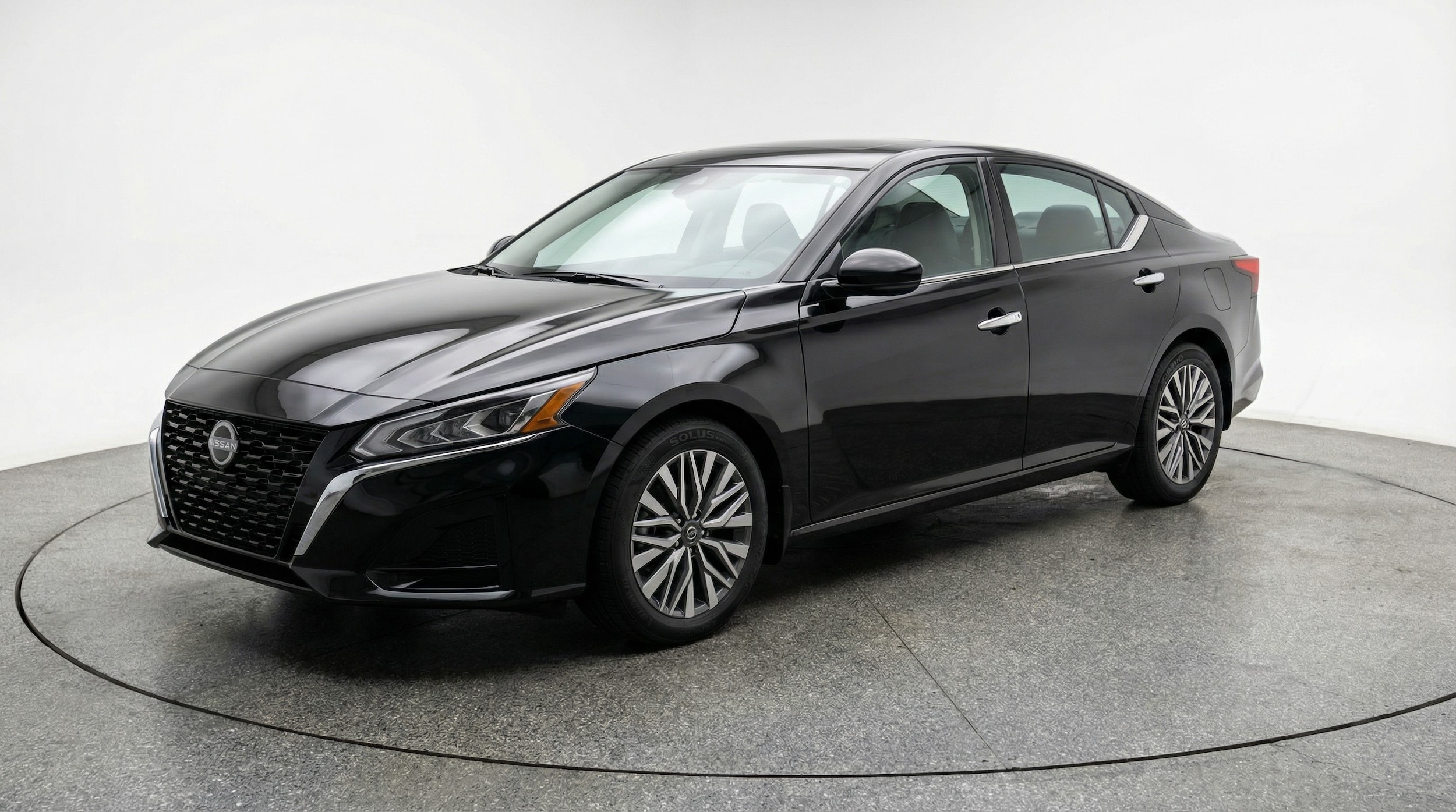 Thumbnail: 2025 Nissan Altima - 3