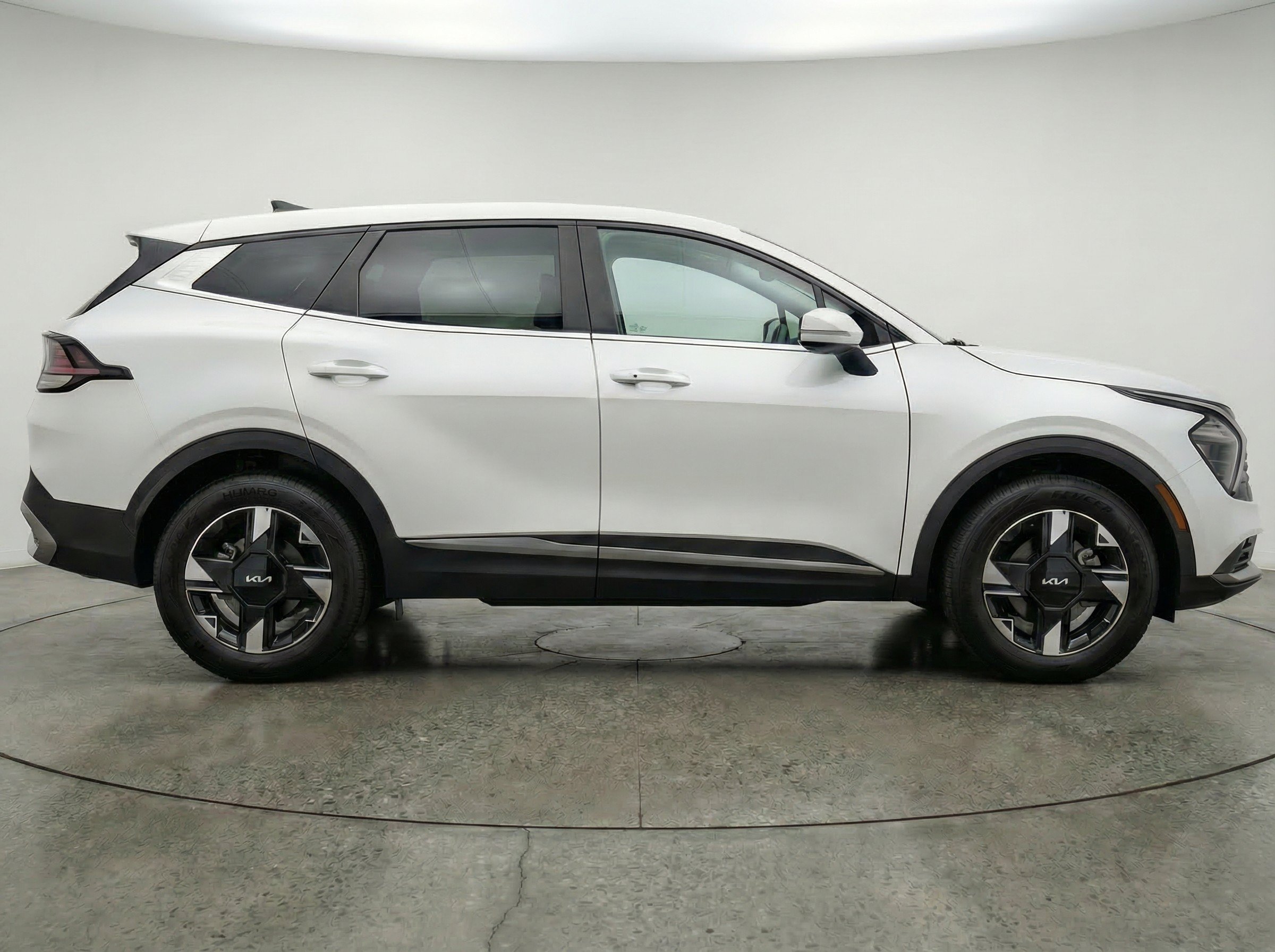 Thumbnail: 2026 Kia Sportage - 11