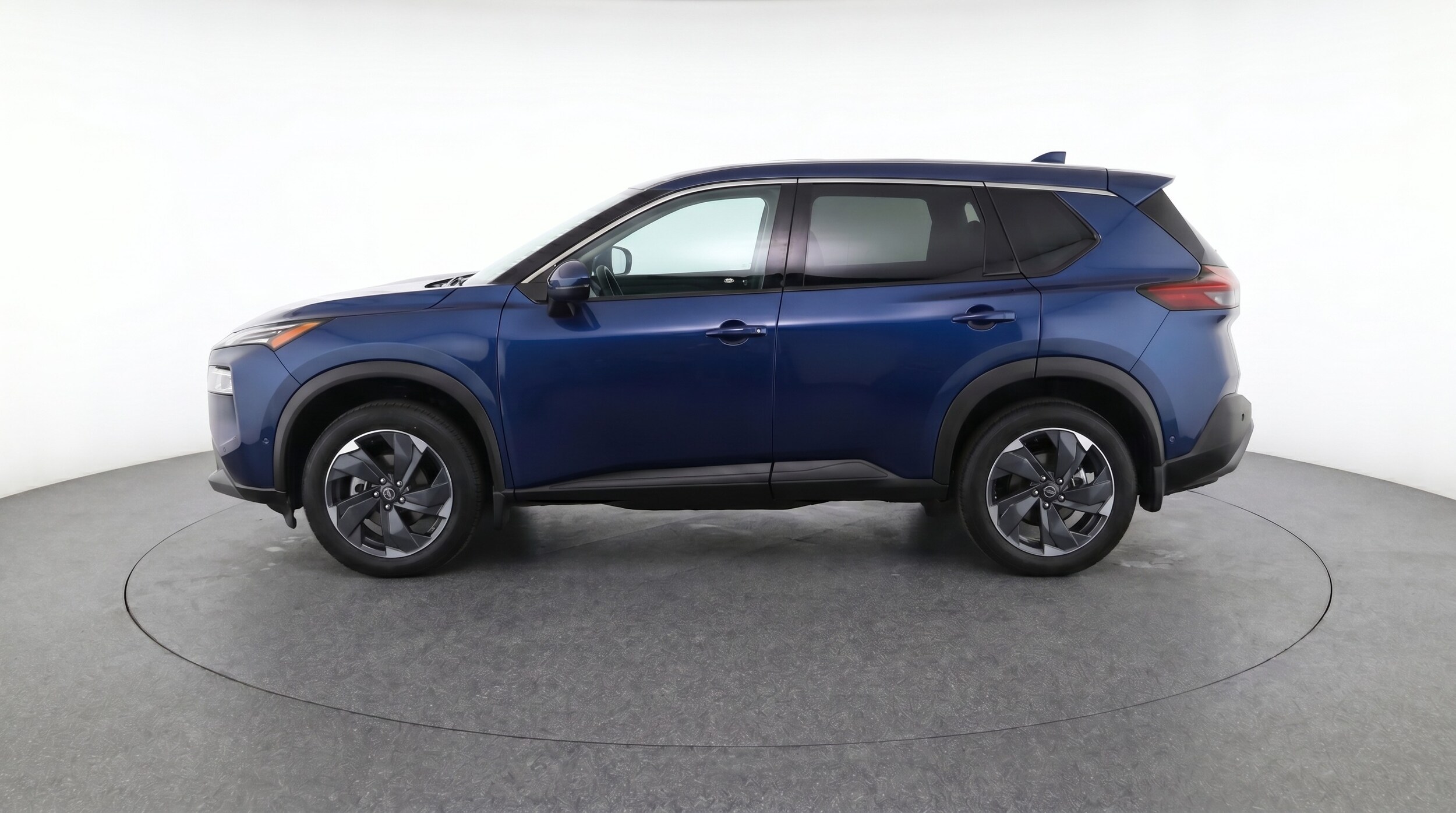 Thumbnail: 2025 Nissan Rogue - 4