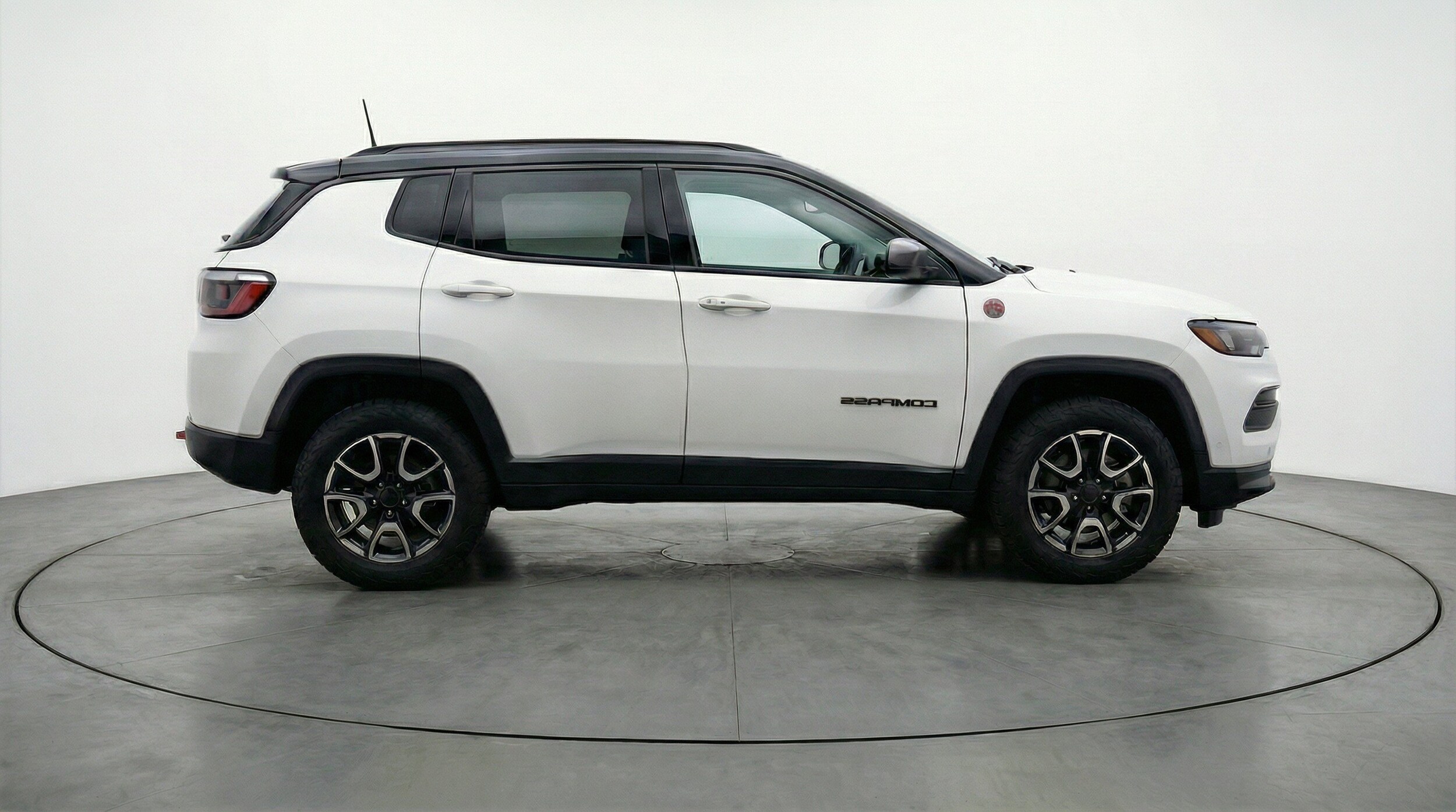 Thumbnail: 2025 Jeep Compass - 11