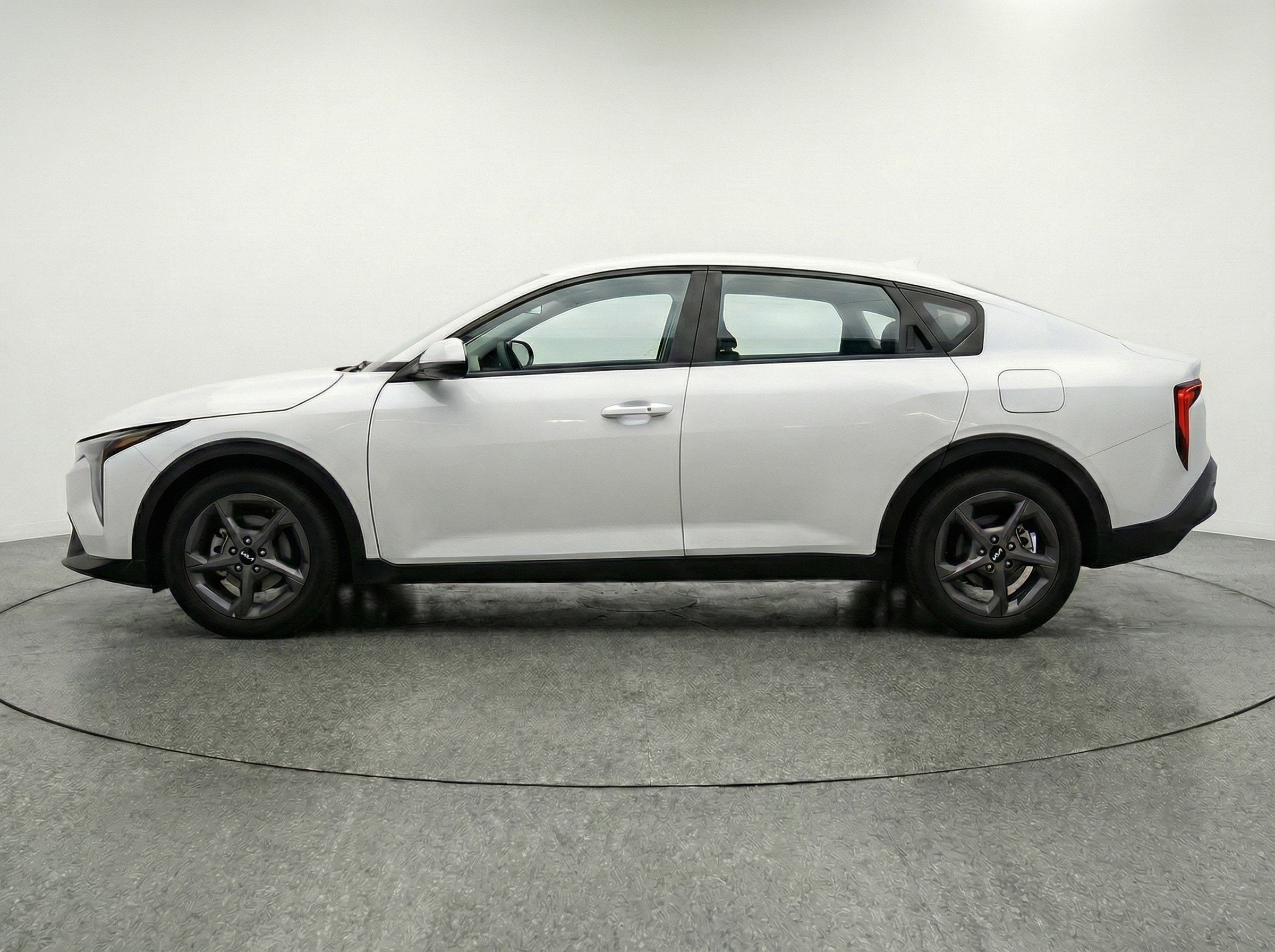 Thumbnail: 2025 Kia K4 - 5