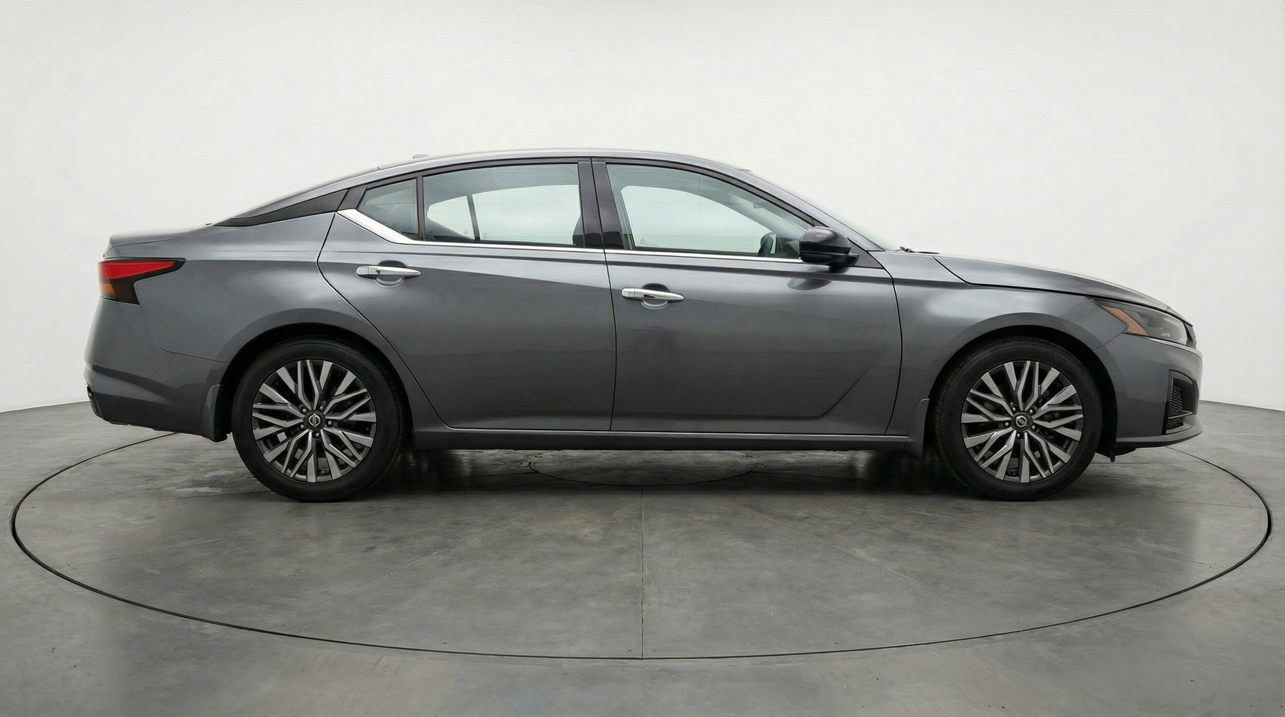 Thumbnail: 2025 Nissan Altima - 11