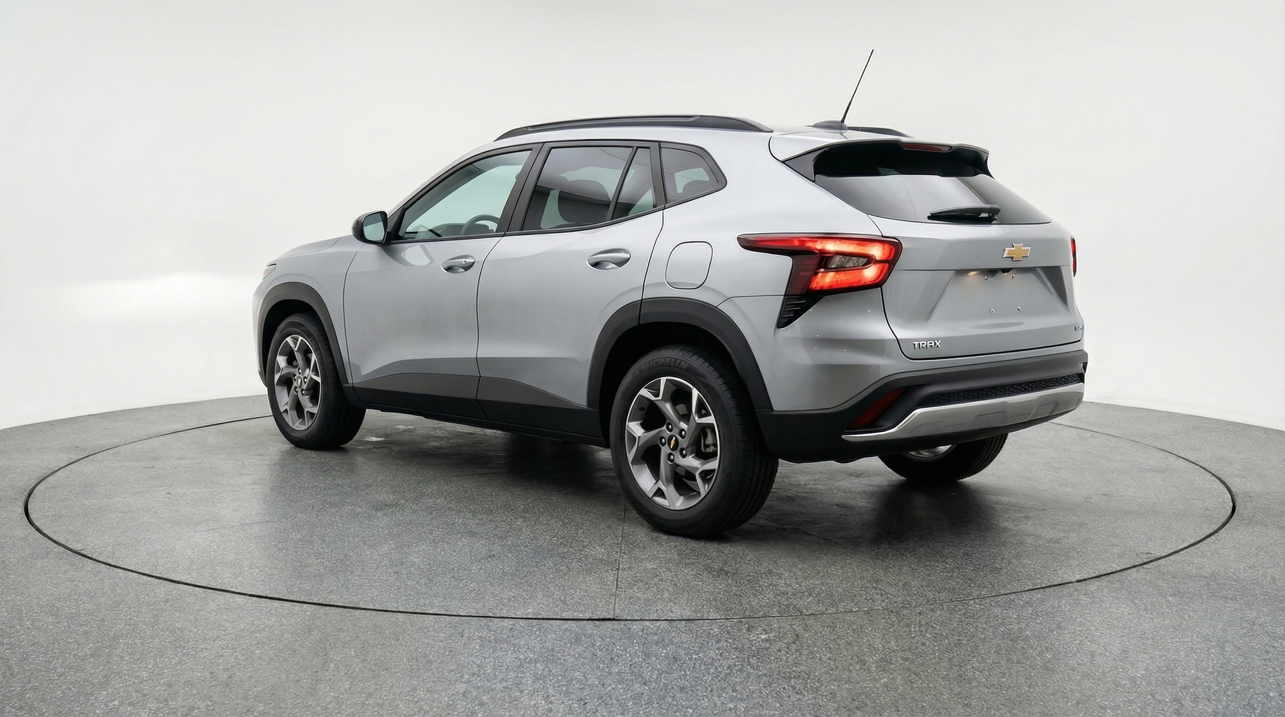 Thumbnail: 2025 Chevrolet Trax - 5