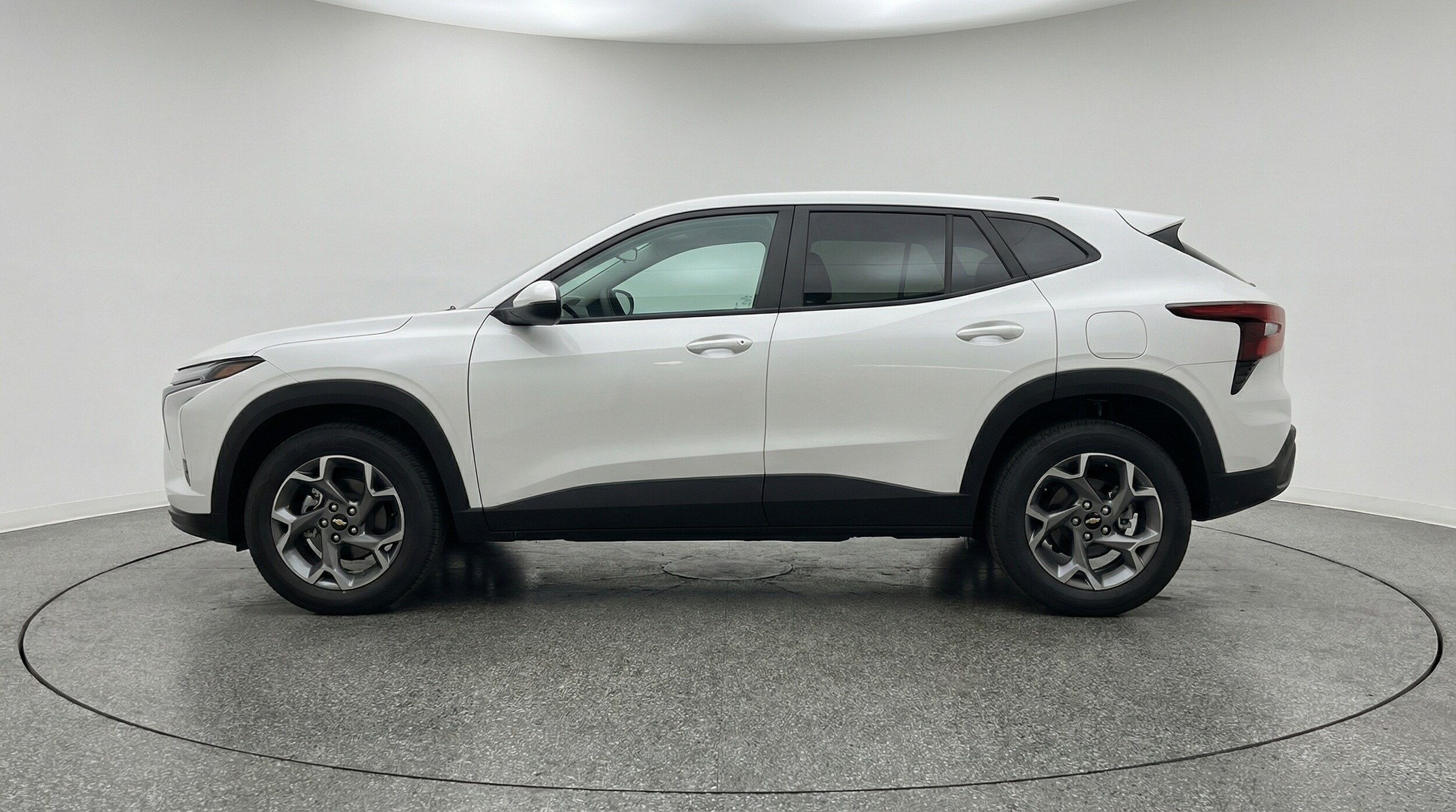Thumbnail: 2025 Chevrolet Trax - 4