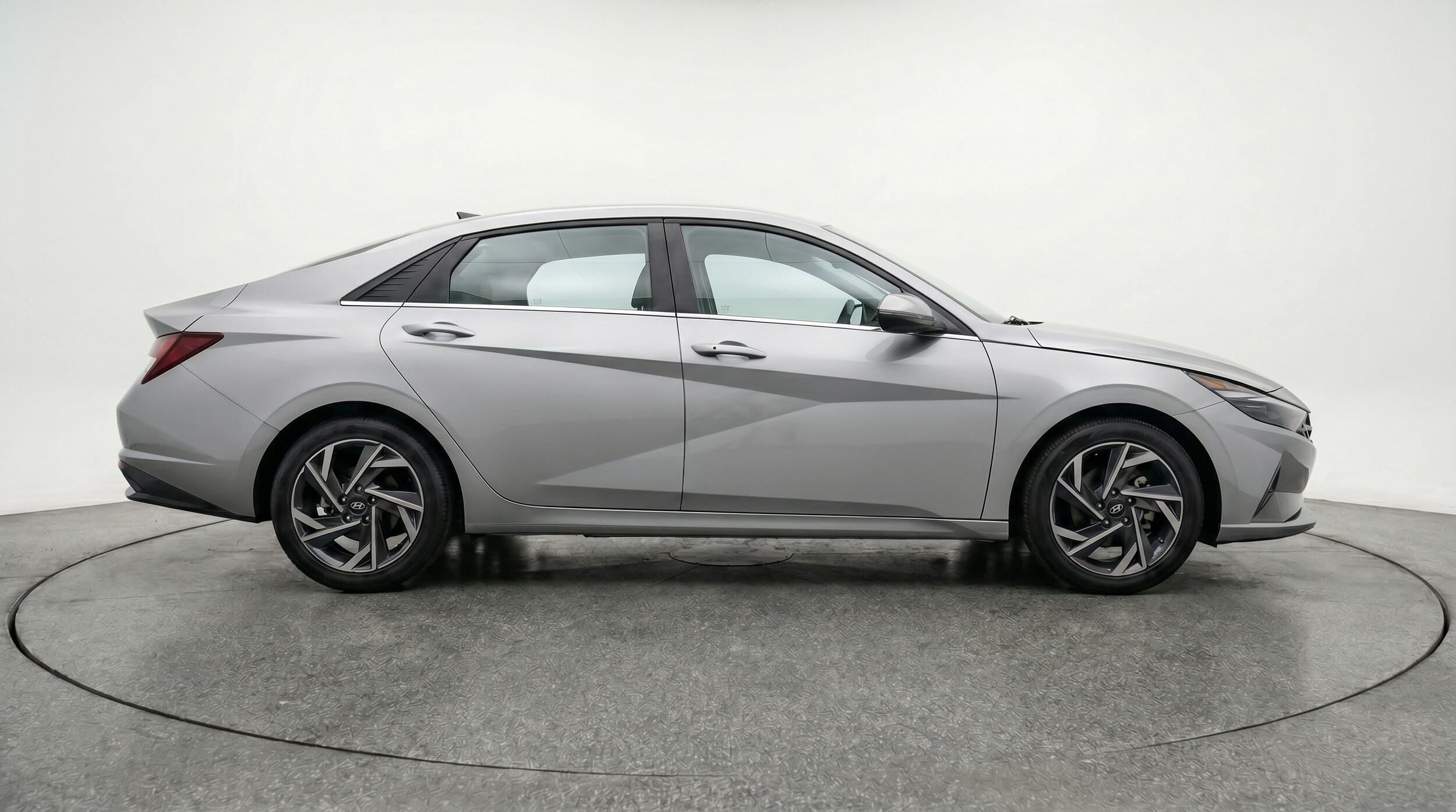 Thumbnail: 2025 Hyundai Elantra - 8