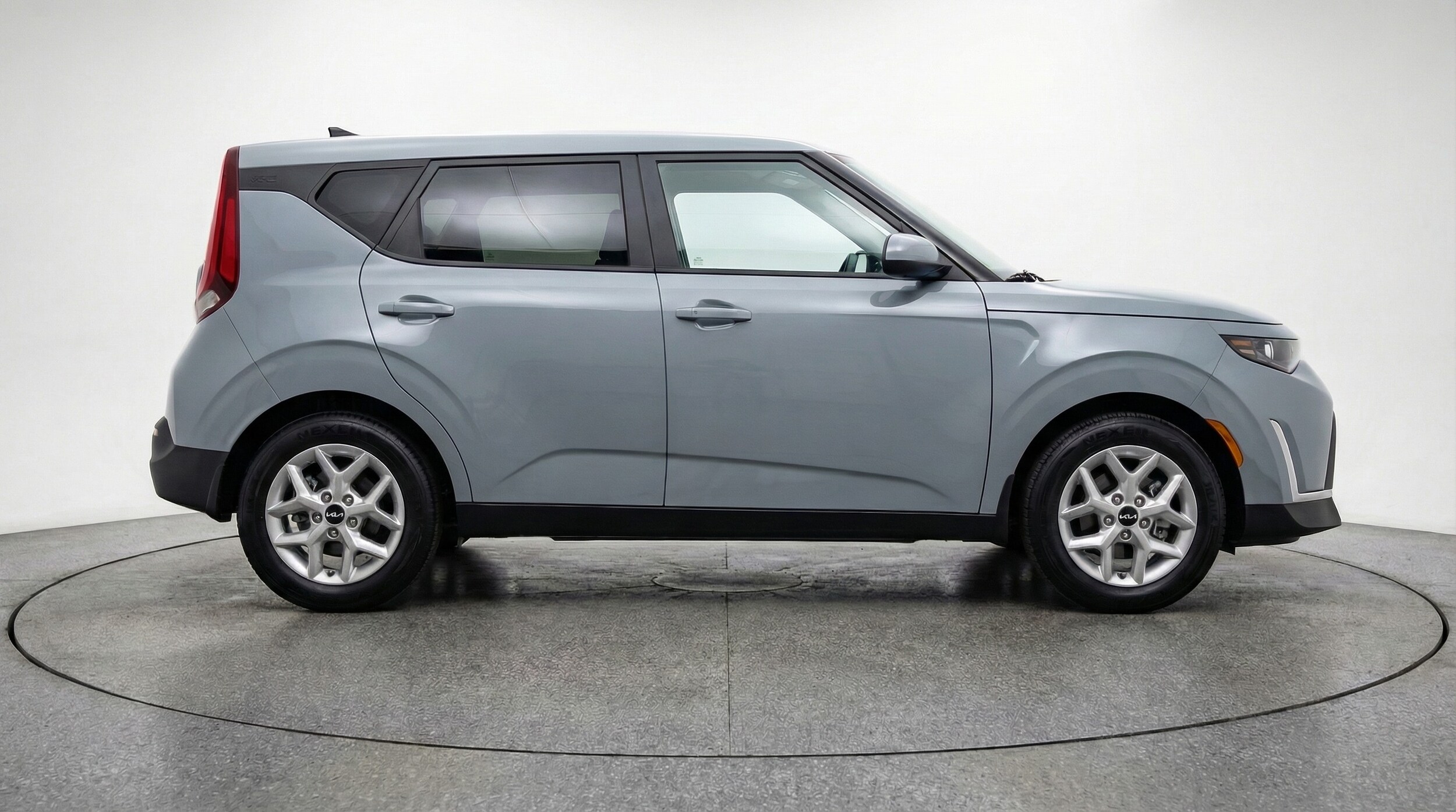 Thumbnail: 2025 Kia Soul - 8