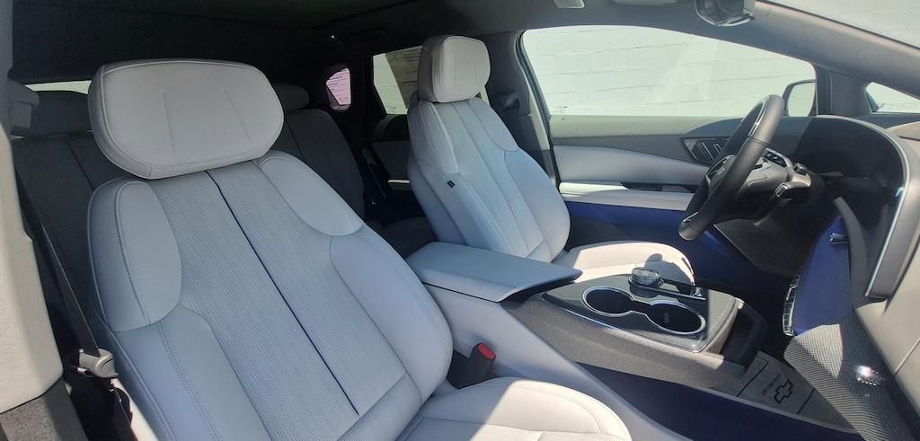 New 2026 CADILLAC OPTIQ Premium Luxury SUV