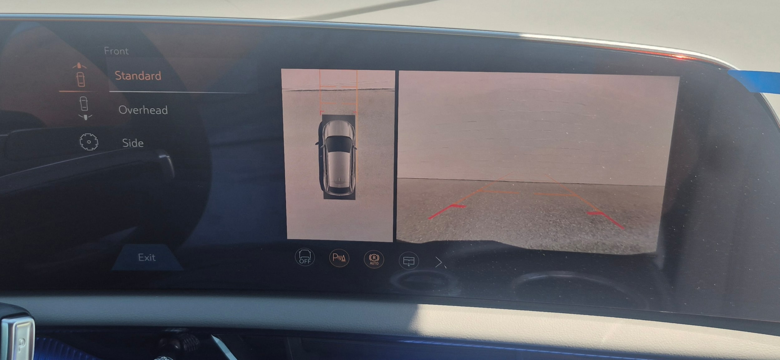 2026 Cadillac OPTIQ Premium Luxury - Photo 12
