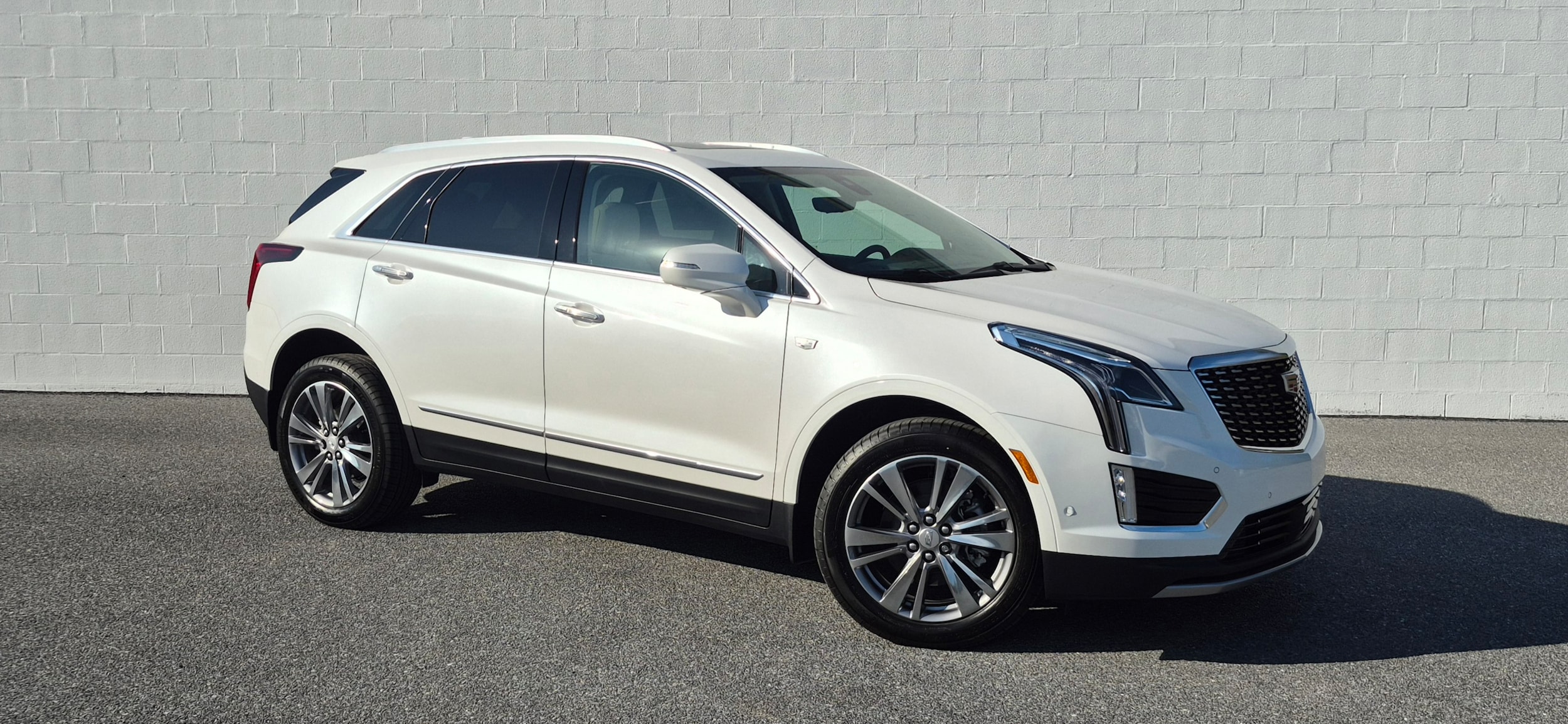 New Cadillac XT5 For Sale in Shippensburg, PA | H&H Cadillac, Inc.