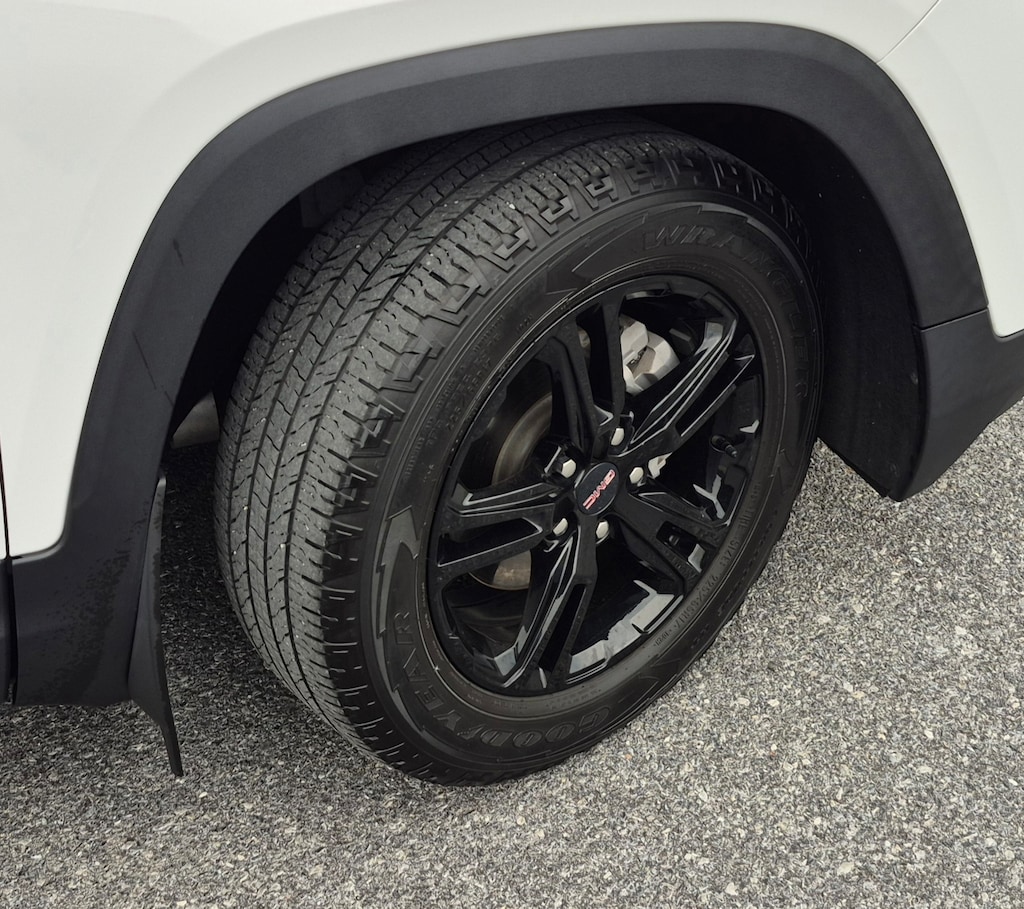 Used 2022 GMC Terrain AT4 SUV