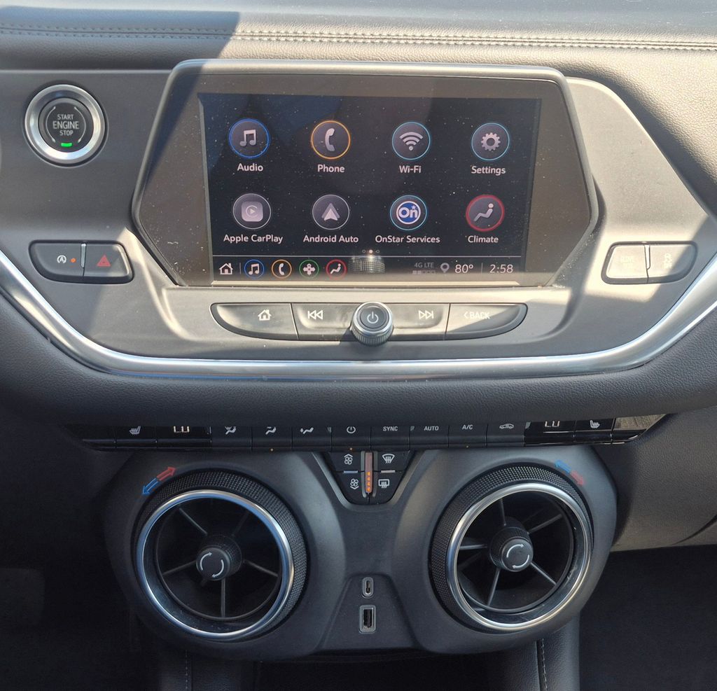 2022 Chevrolet Blazer 2LT - Photo 28