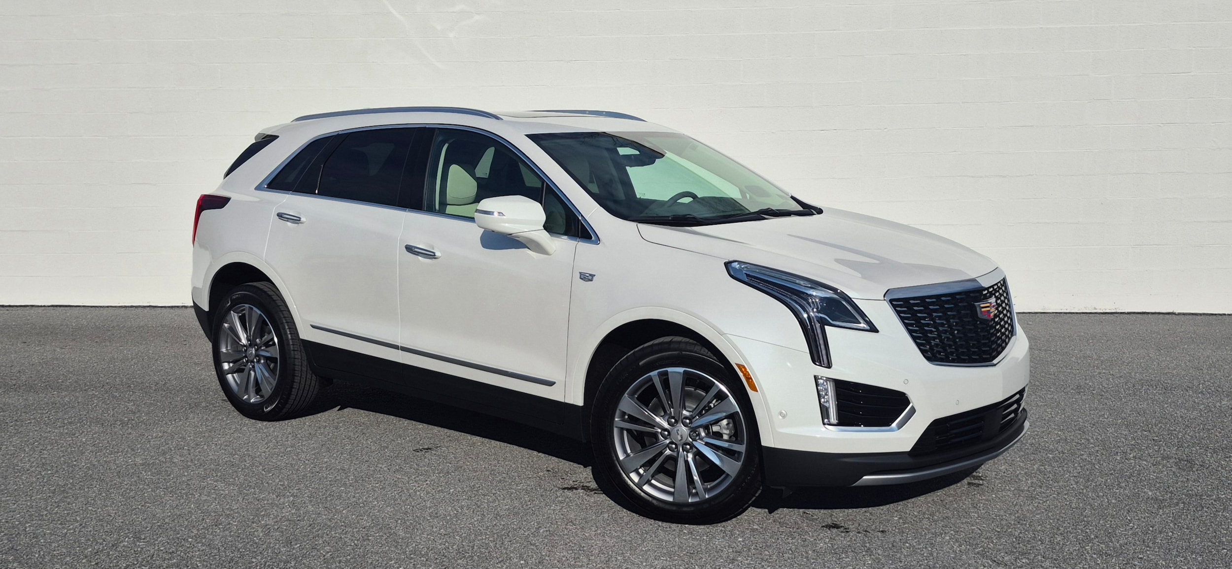 2026 Cadillac XT5 Premium Luxury's photo