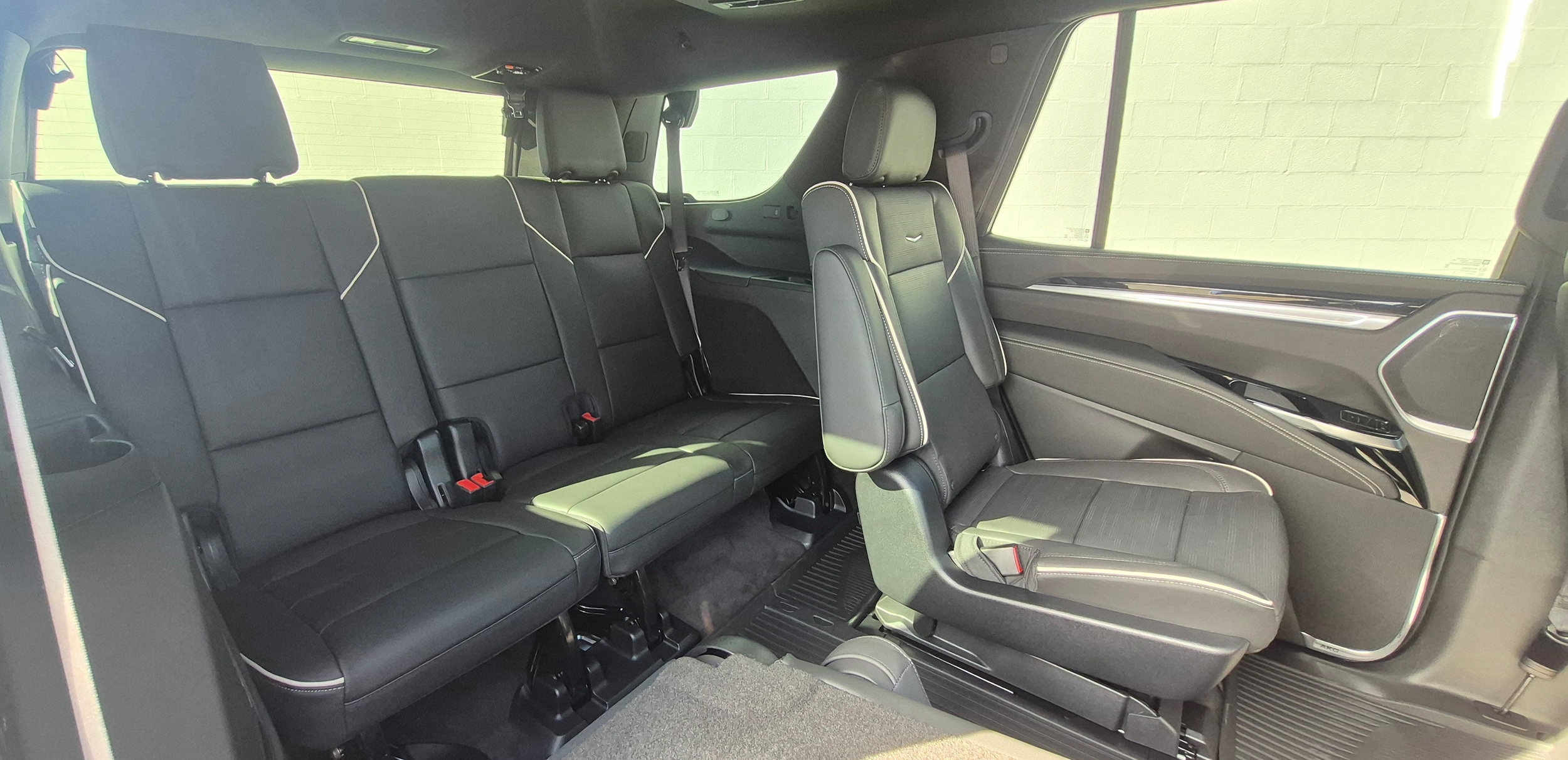 2026 Cadillac Escalade Sport - Photo 6
