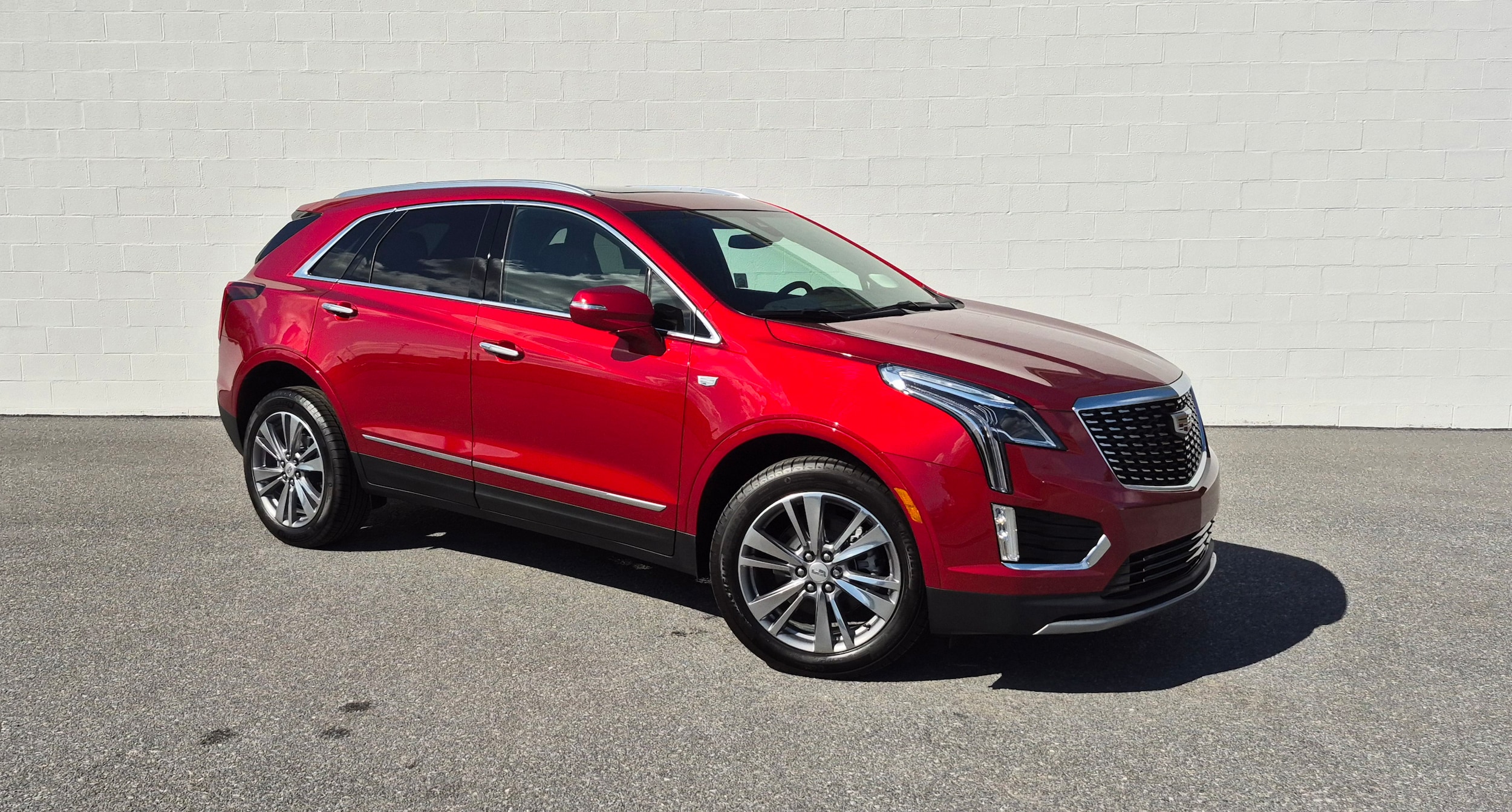 2025 CADILLAC XT5 SUV 